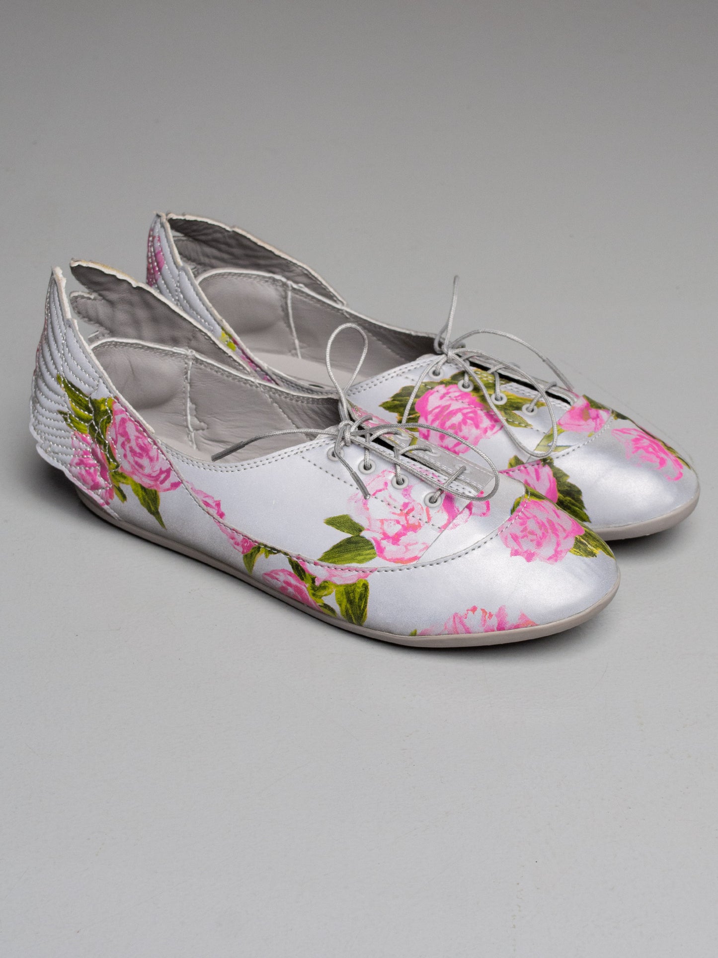 adidas Originals by Jeremy Scott S/S 2015 JS Wings Easy Five Floral - size 38 2/3