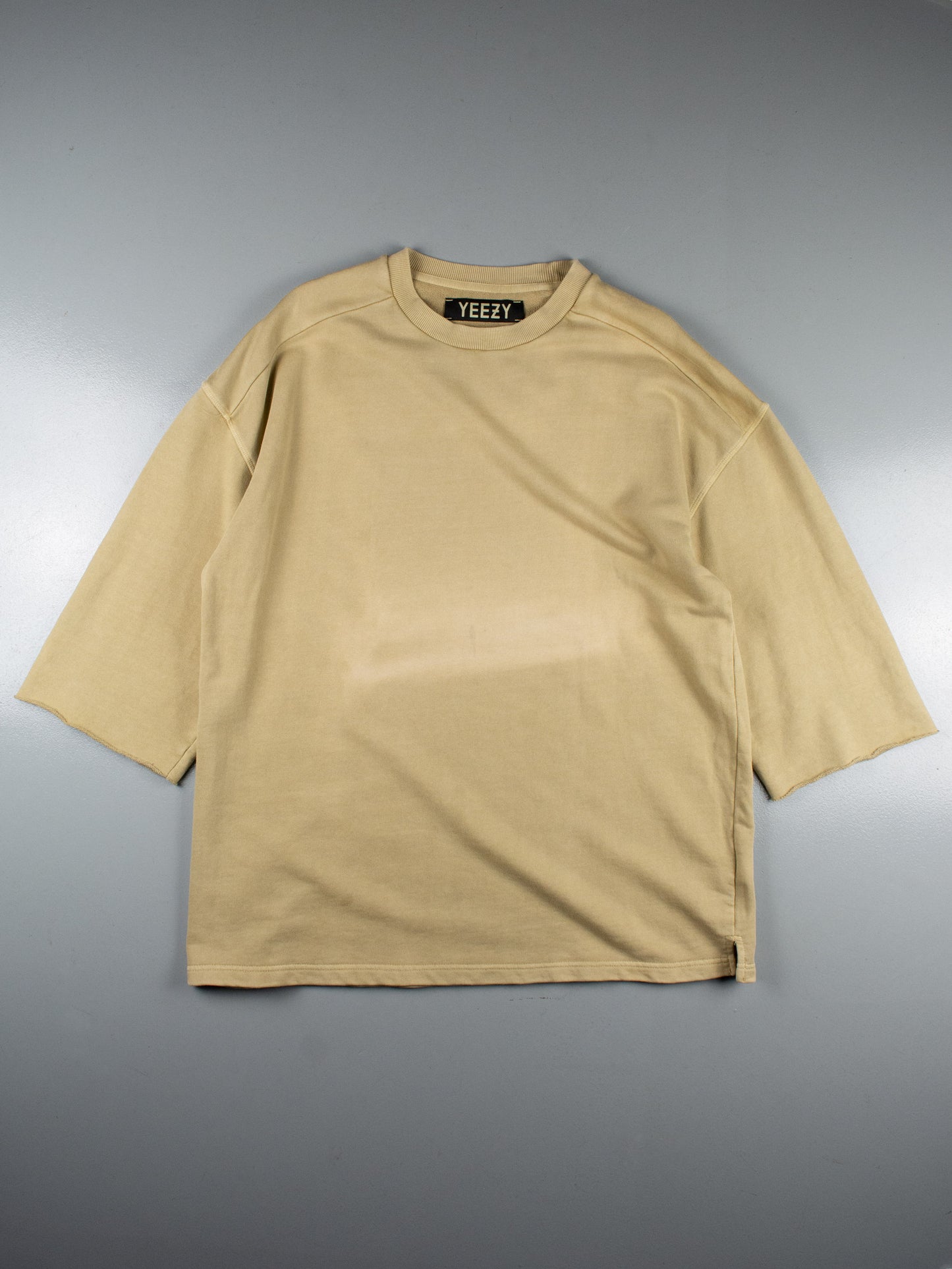 YEEZY Season 1 Incense Short Sleeve Crew Sweat - size S