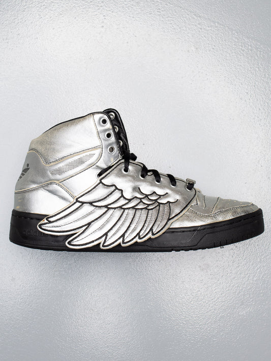 adidas Originals by Jeremy Scott A/W 2009 JS Wings 1.0 (Metallic Silver/Black) - size 43 1/3