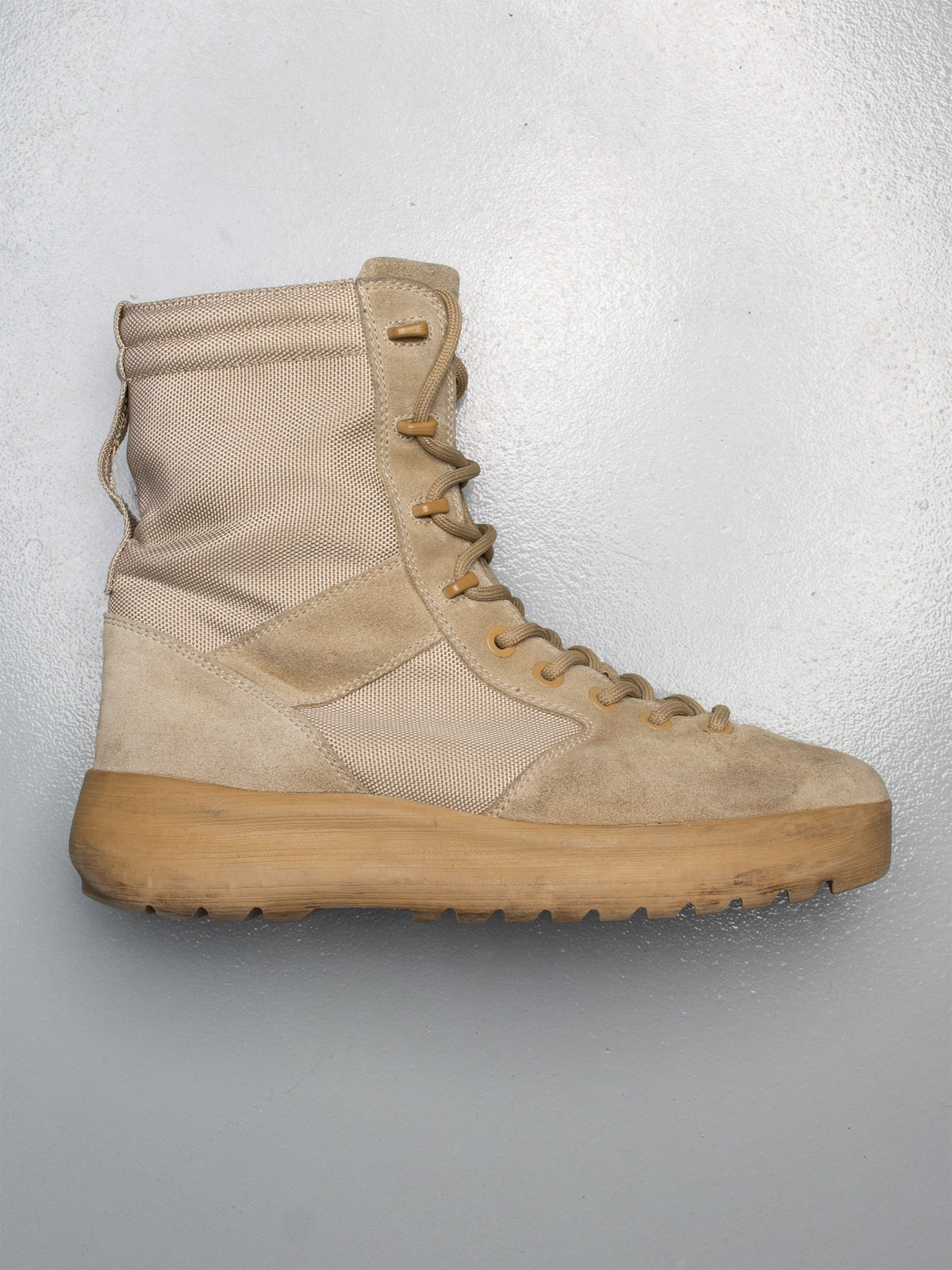 YEEZY Season 3 military boots (Rock) - size 43