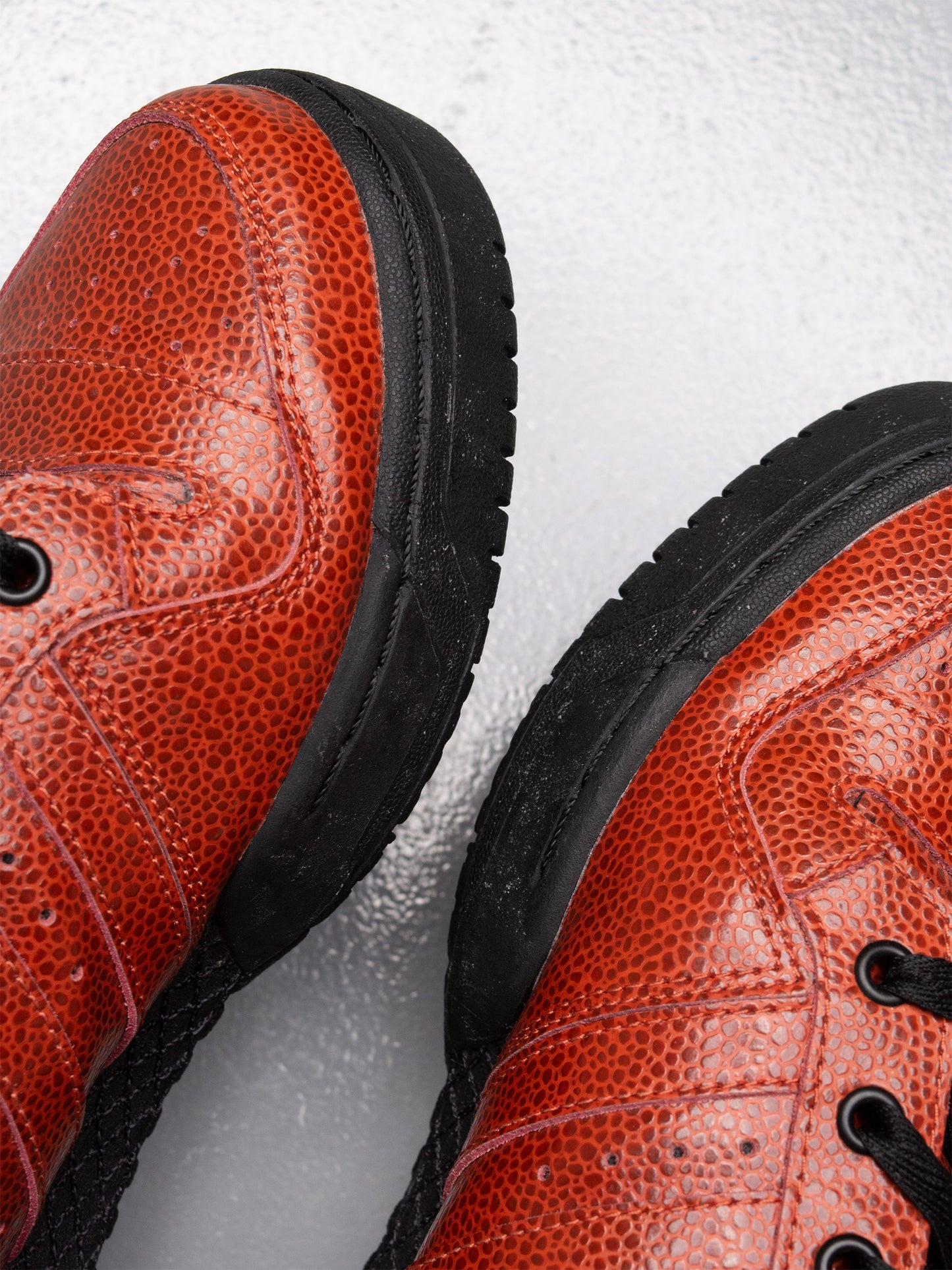 (sample) adidas Originals by Jeremy Scott A/W 2015 JS Wings Basketball - size 42 2/3