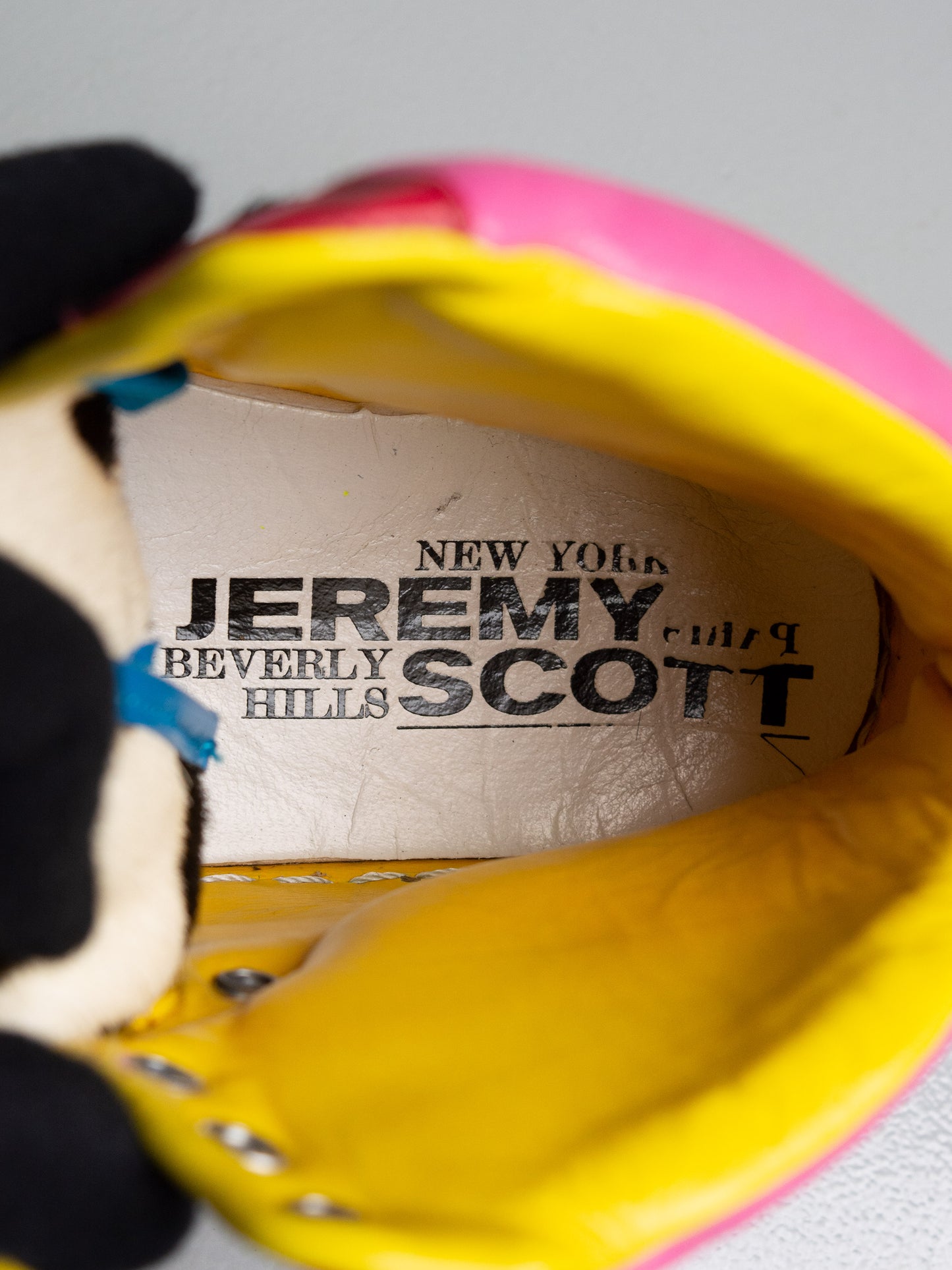 adidas Originals by Jeremy Scott X 2NE1 S/S 2012 JS Wings - size 44 2/3
