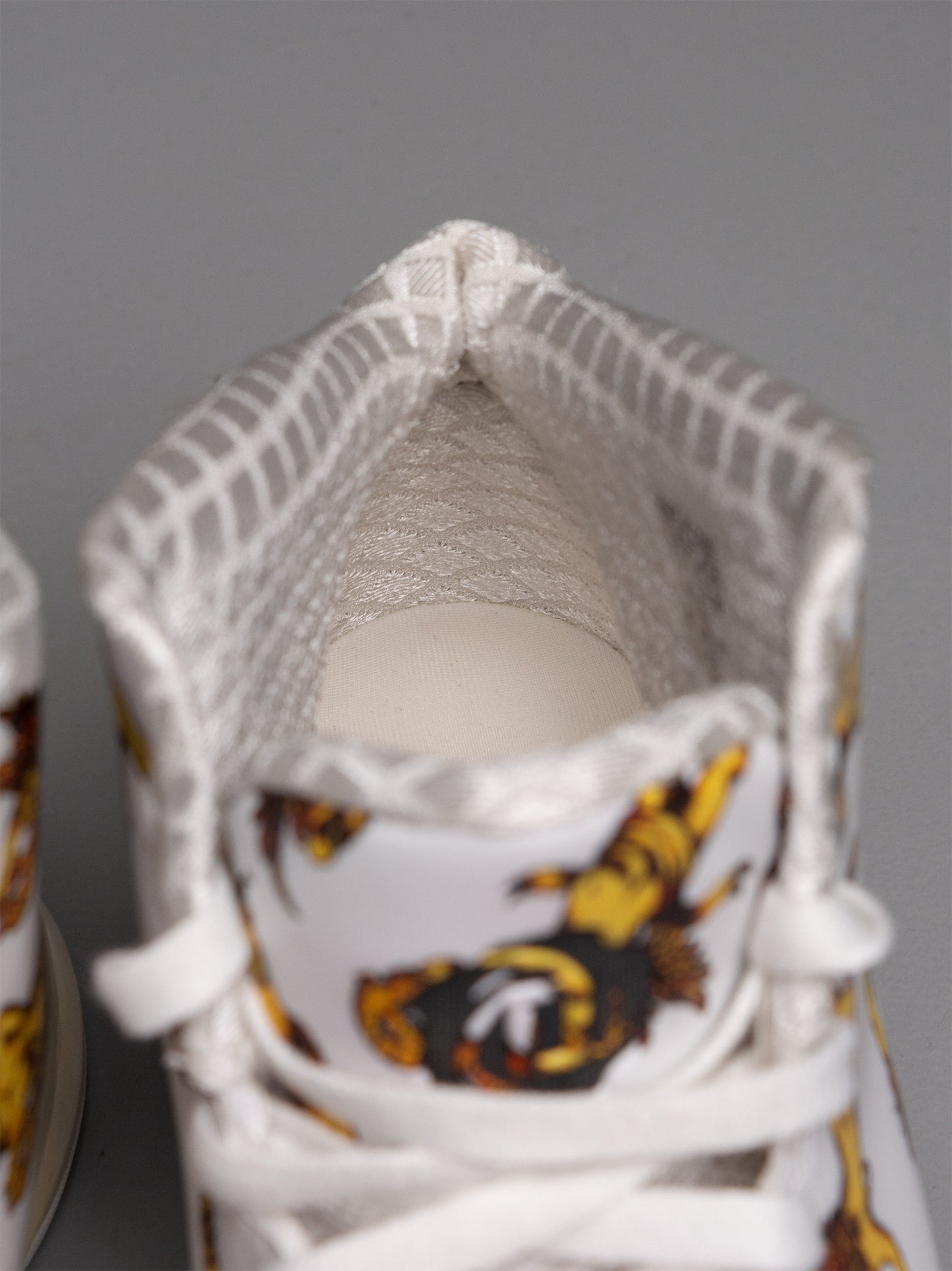 2013 adidas D Rose 3.5 "Angels" by Jeremy Scott - size 43 1/3