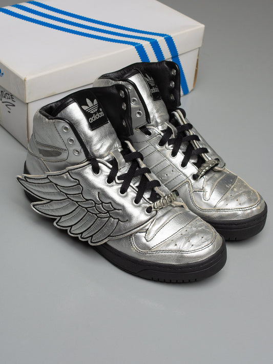 adidas Originals by Jeremy Scott A/W 2009 JS Wings (Metallic Silver/Black) - size 42