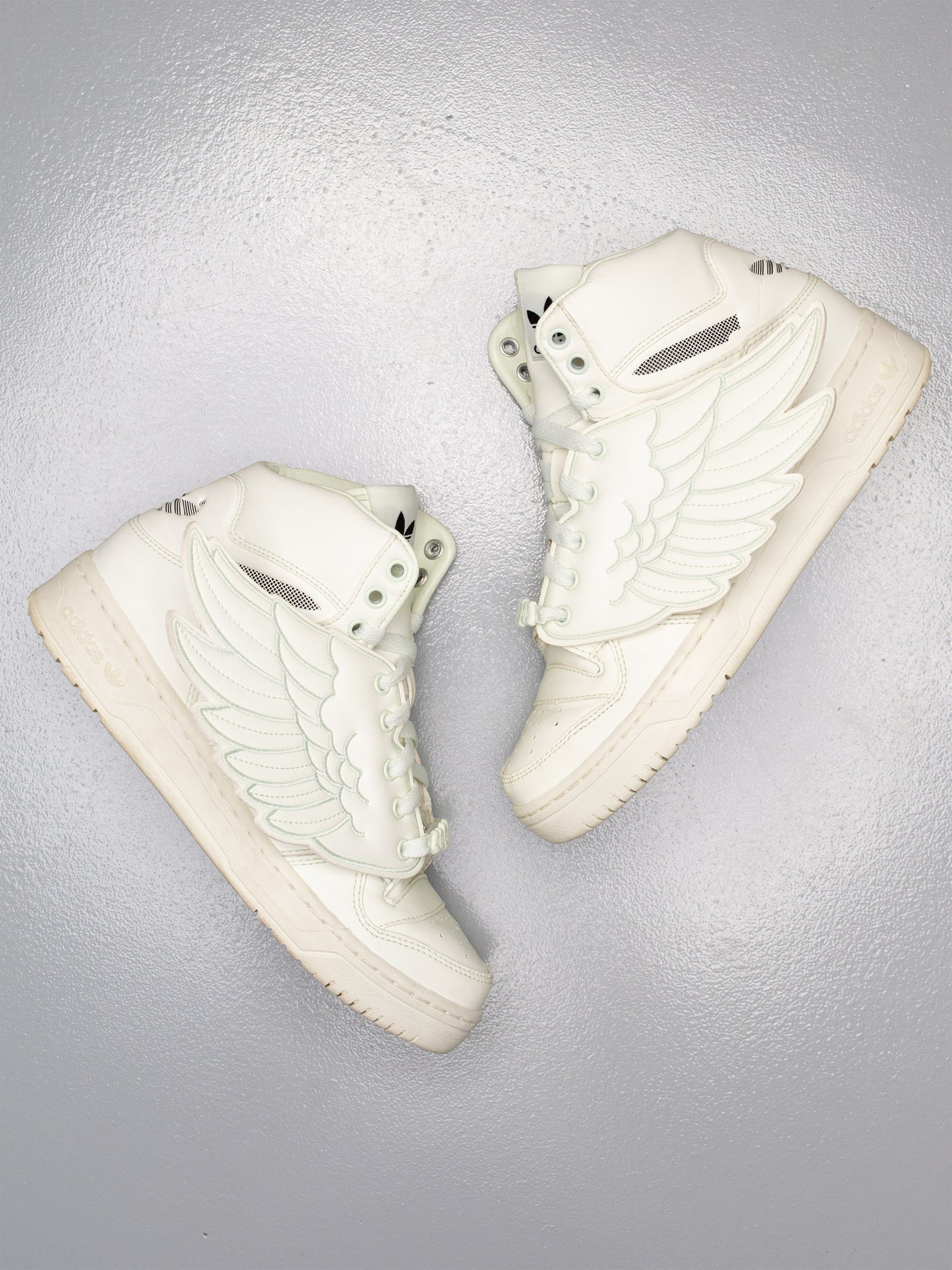 adidas Originals by Jeremy Scott S/S 2011 JS Wings Glow In The Dark - size 38