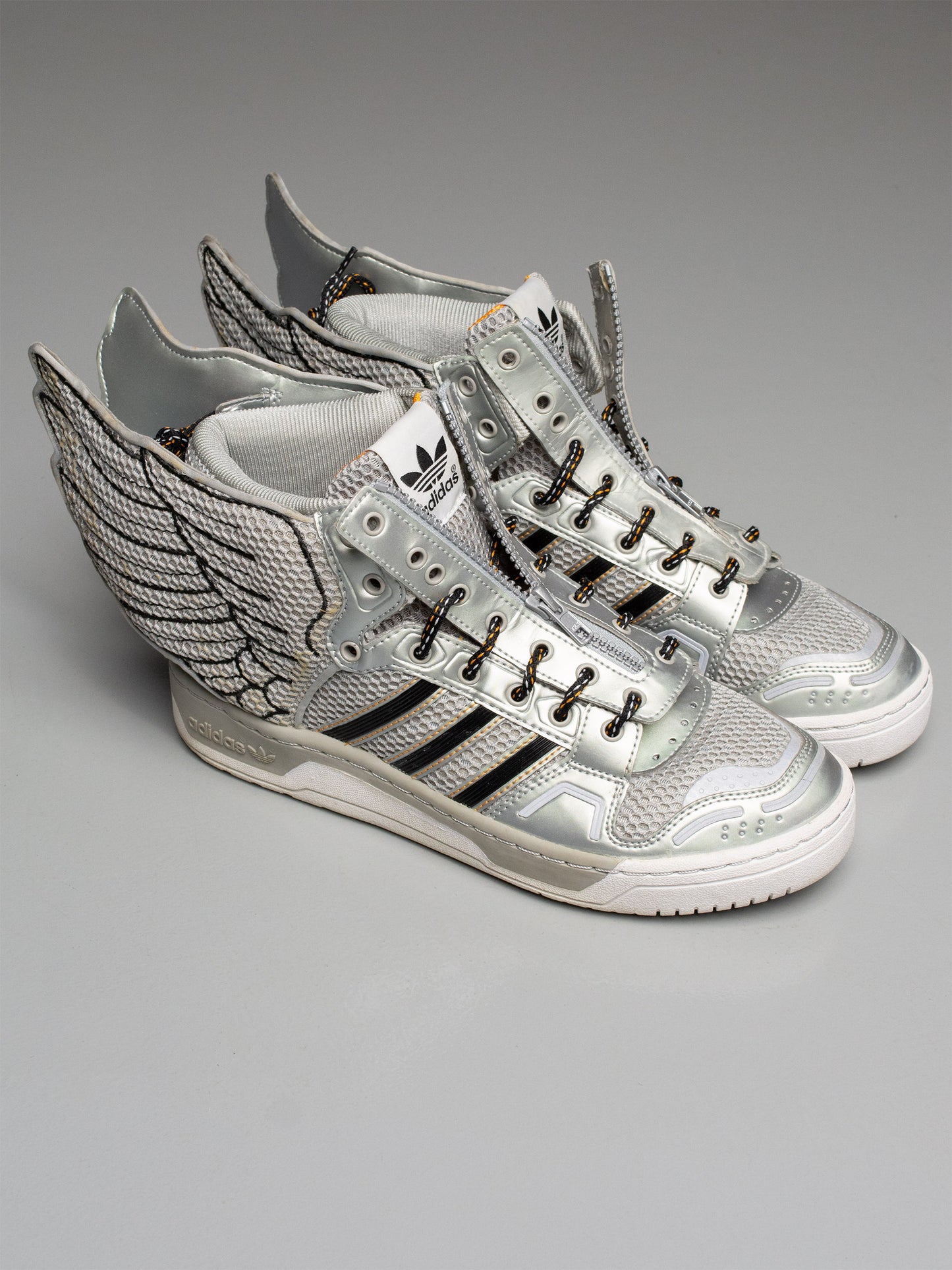 adidas Originals by Jeremy Scott A/W 2012 JS Wings "Mesh" (Metallic Silver) - size 42 2/3