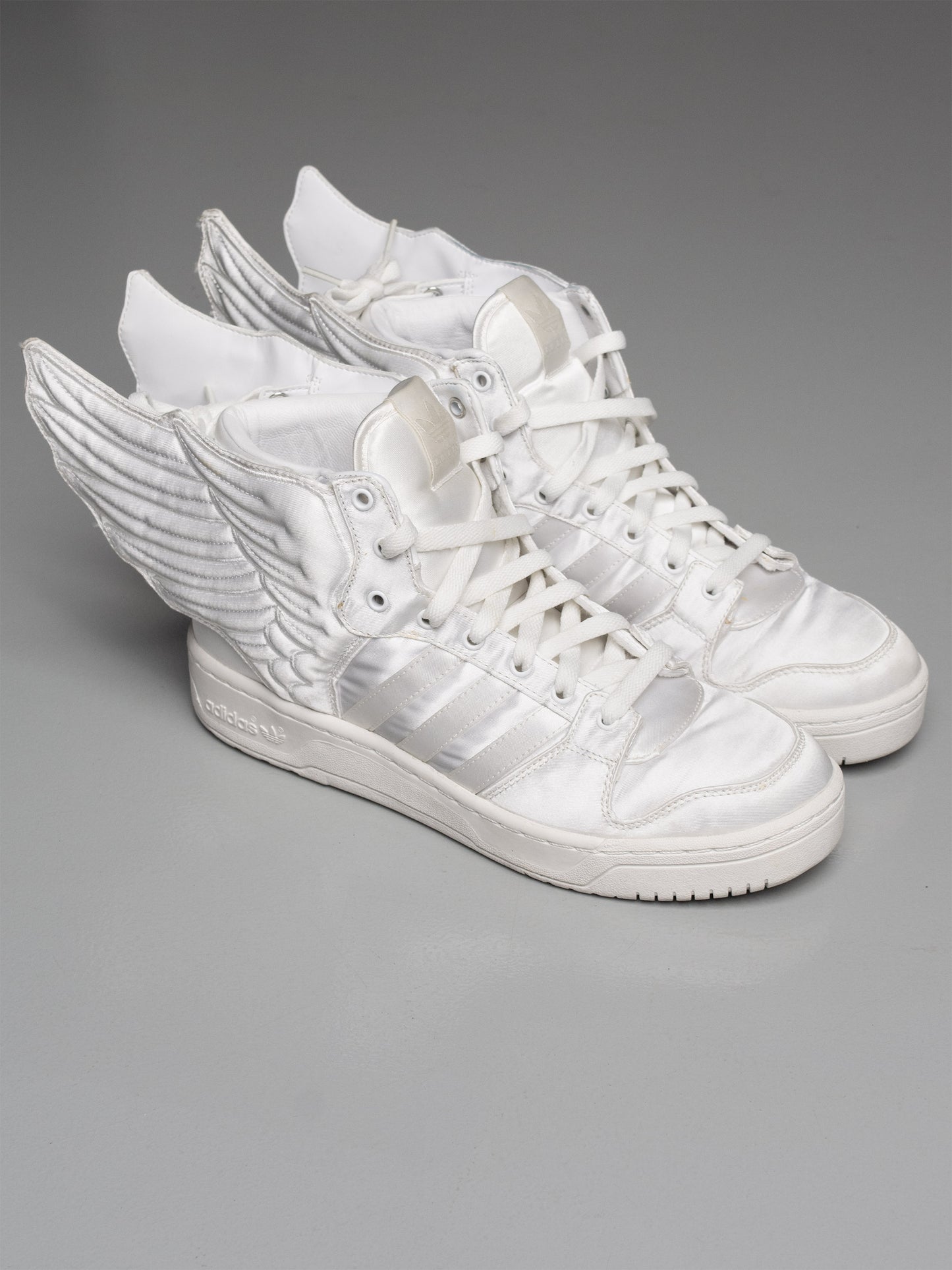 adidas Originals by Jeremy Scott X 2NE1 S/S 2012 JS Wings 2.0 "Satin" - size 43 1/3