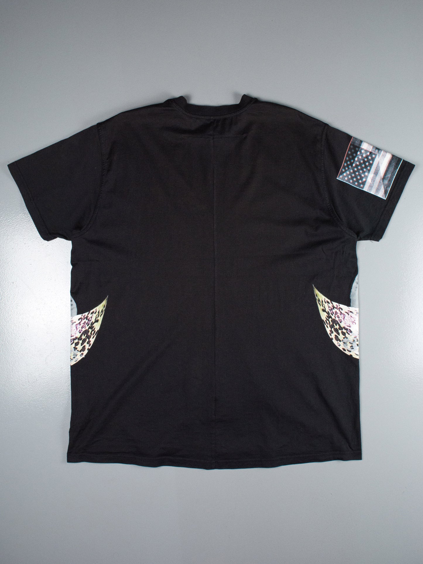 Givenchy by Riccardo Tisci S/S 2015 orchid columbian fit t-shirt - size S