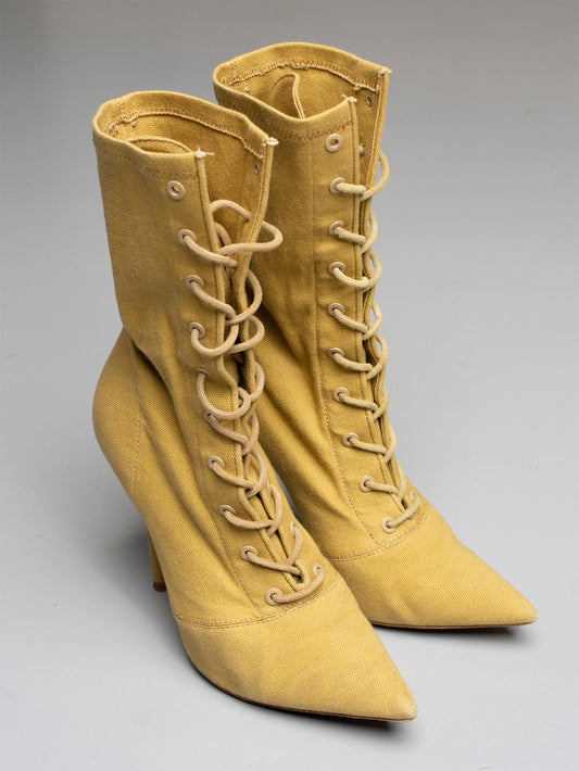 YEEZY Season 6 Dollar Stretch Canvas Lace Up Boot (110mm heel) - size 39