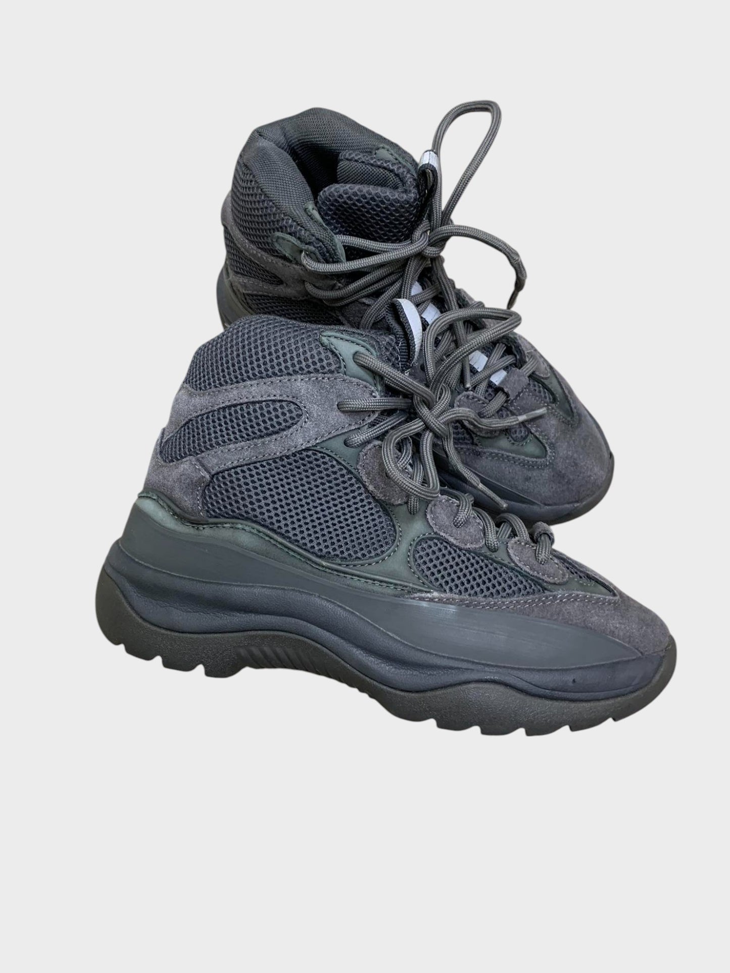 YEEZY Season 6 (2018) - Thick Suede, Mesh and Nubuck Desert Boot (Graphite) - size 40