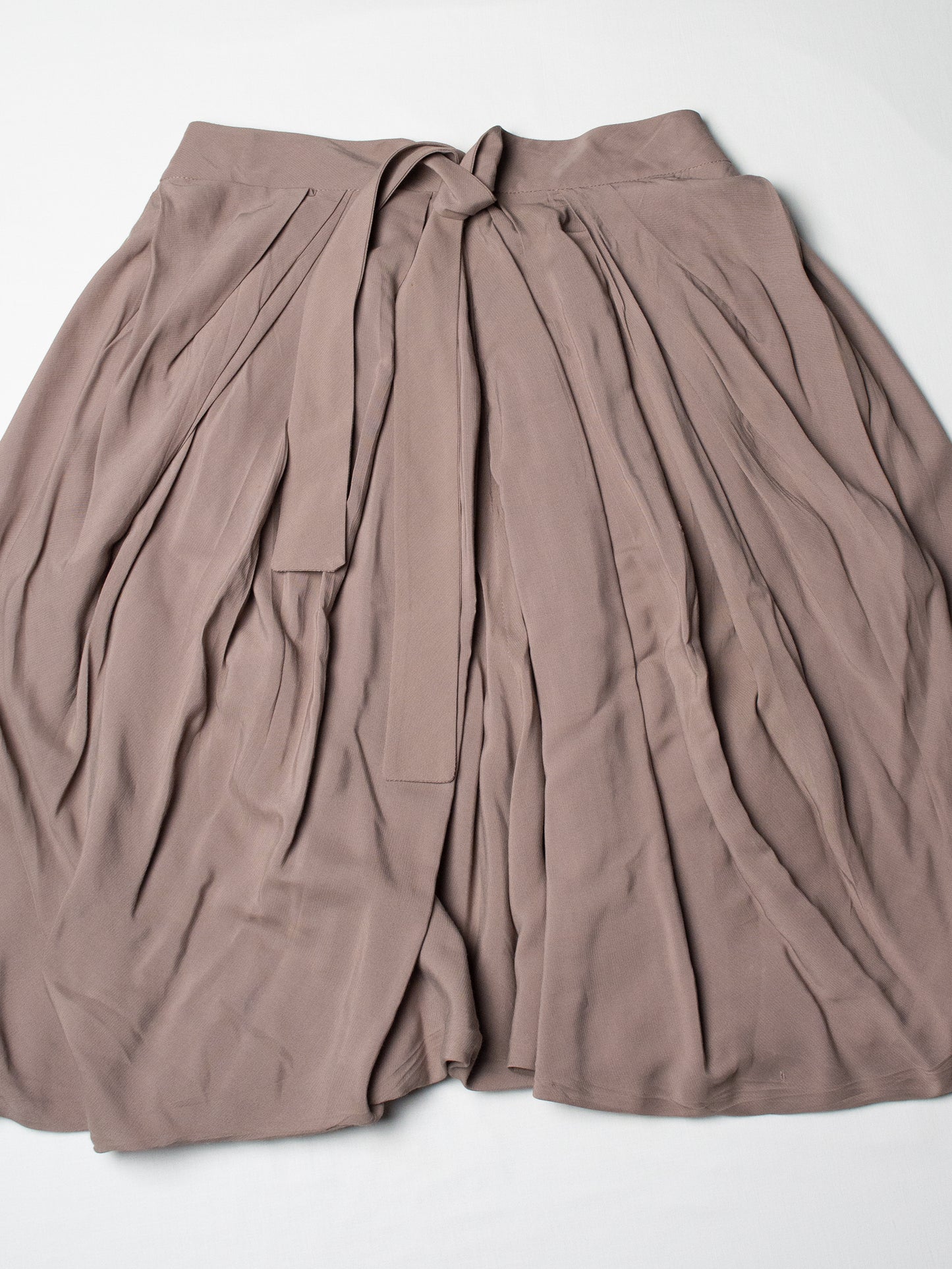 Marni - rayon draped skirt with belt - size 38