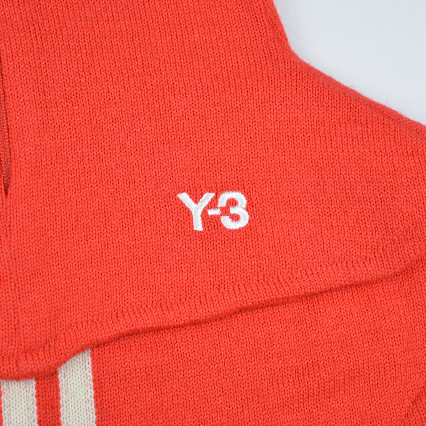 Y-3 - A/W 2005 - (sample) 3 stripes neck warmer (red)