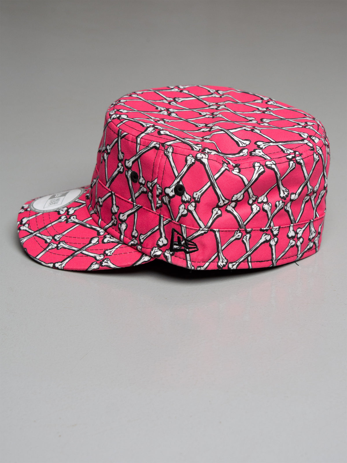 New Era X Jeremy Scott A/W 2013 Bones Argyle Military Cap - size M