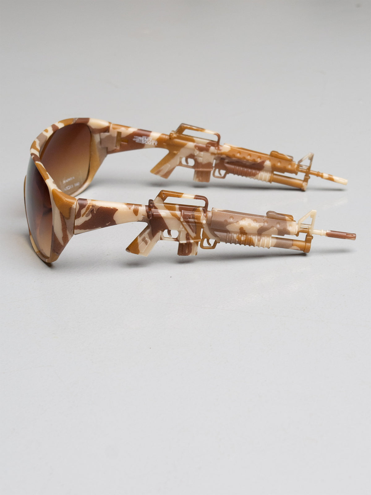 Linda Farrow X Jeremy Scott JS Army (Desert Camo)