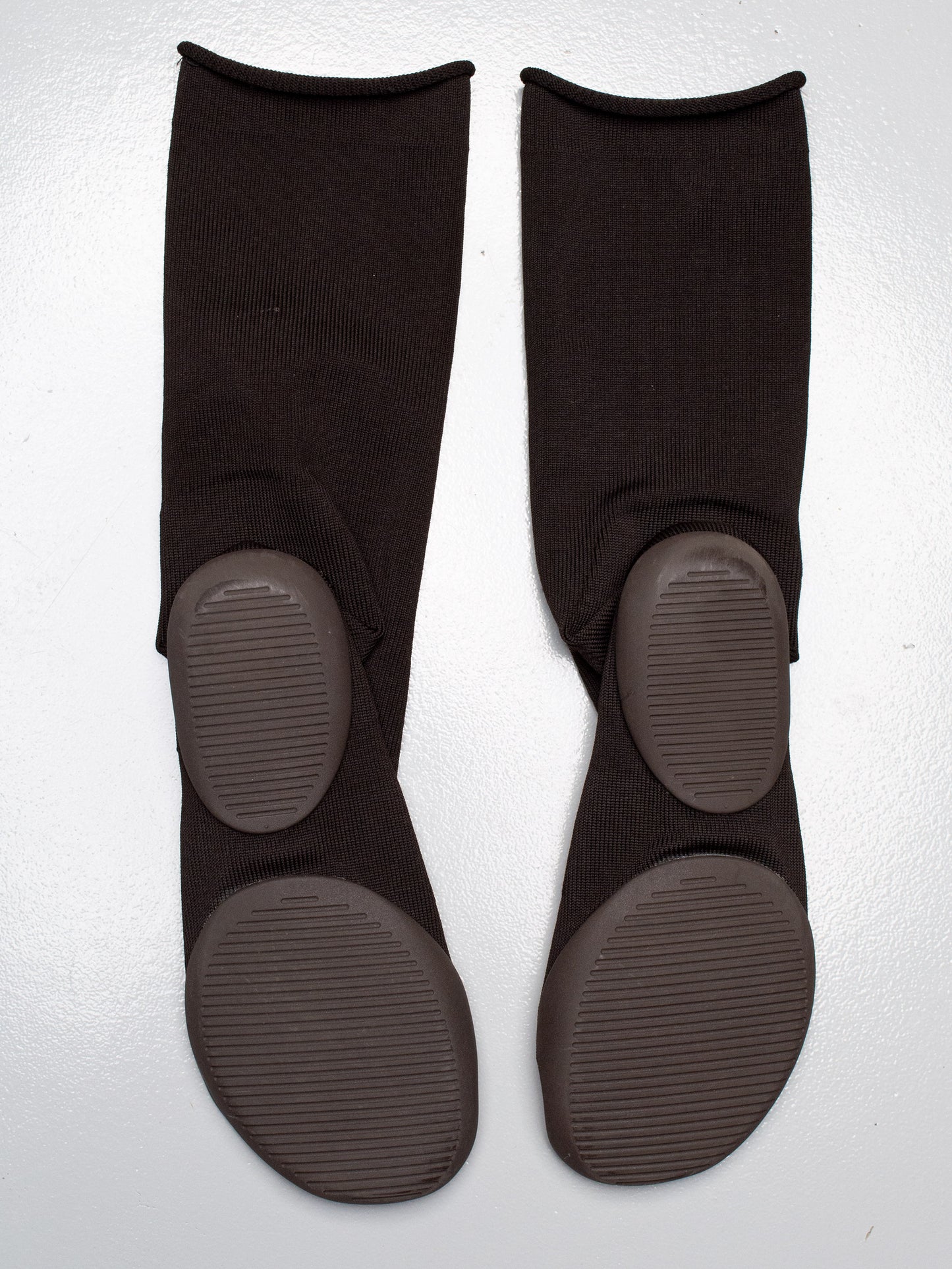 2023 YZY PODS - size 1