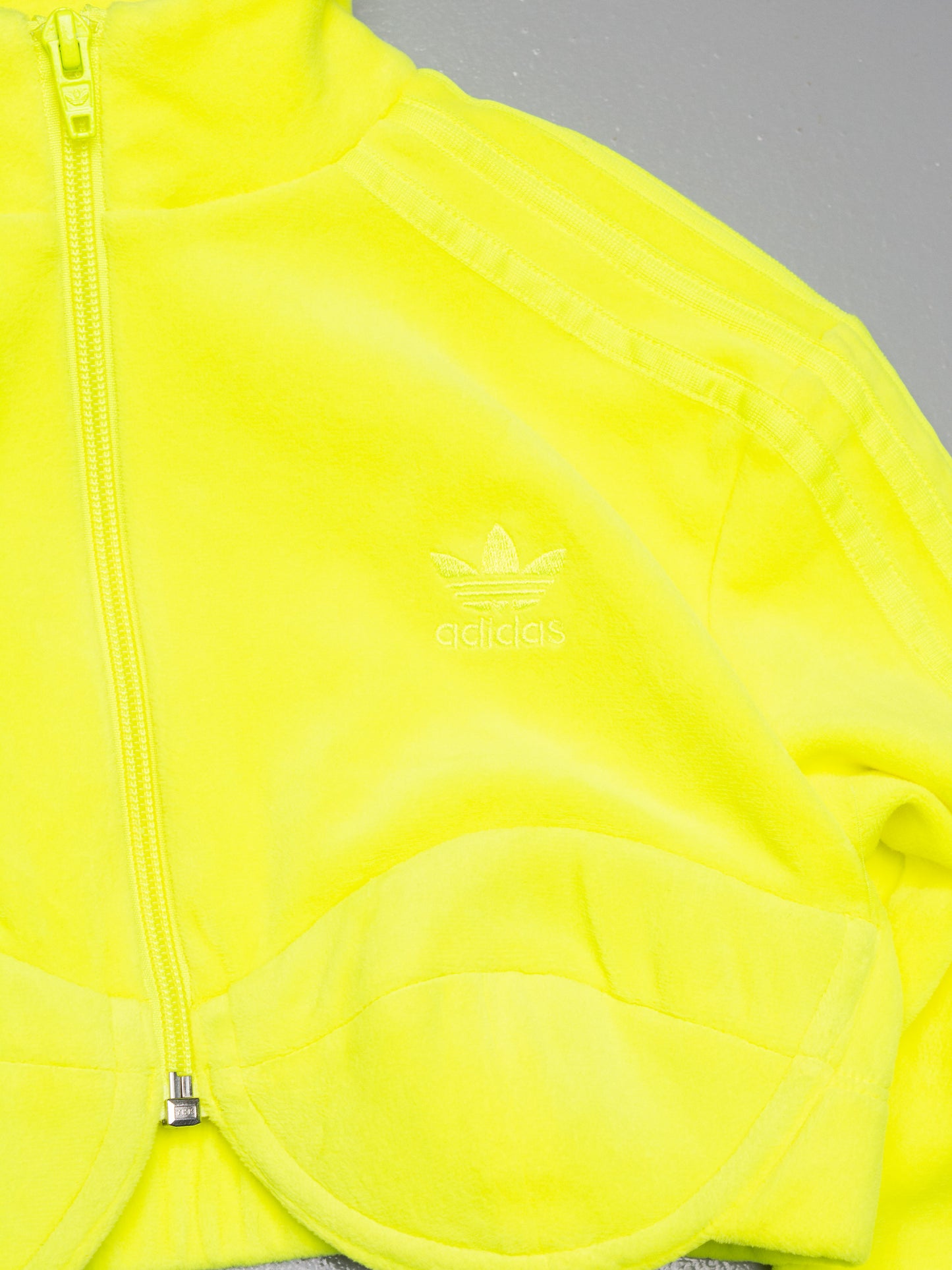 adidas Originals X Jeremy Scott 2021 JS Track Crop Top (yellow) - size XS