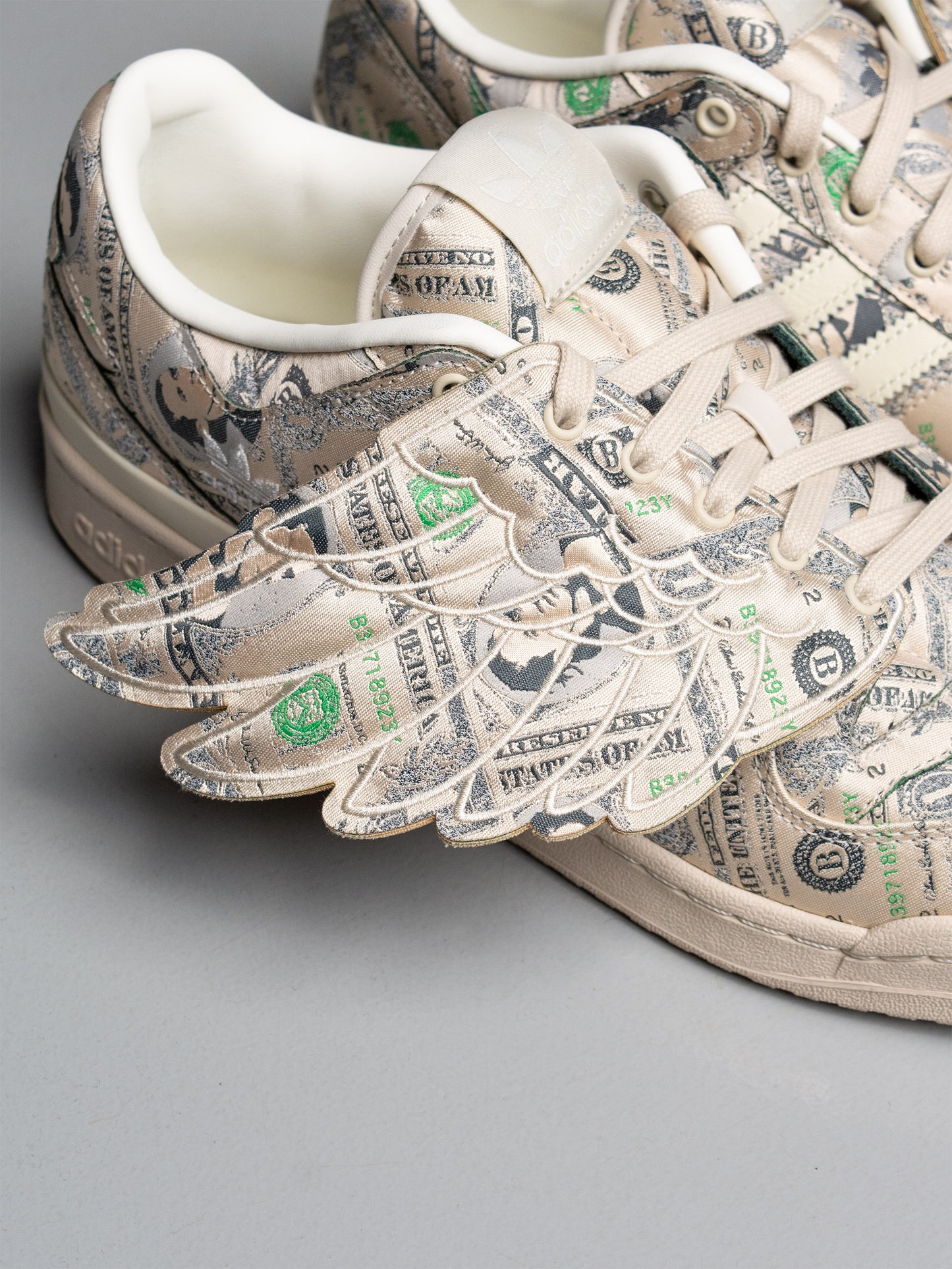 adidas Originals by Jeremy Scott 2021 JS Forum Money Lo - size 45 1/3