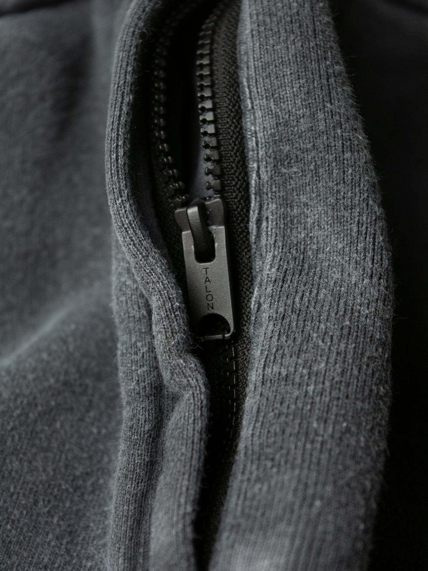 YEEZY Season 4 (2017) - sweatpants (Bat) - size S