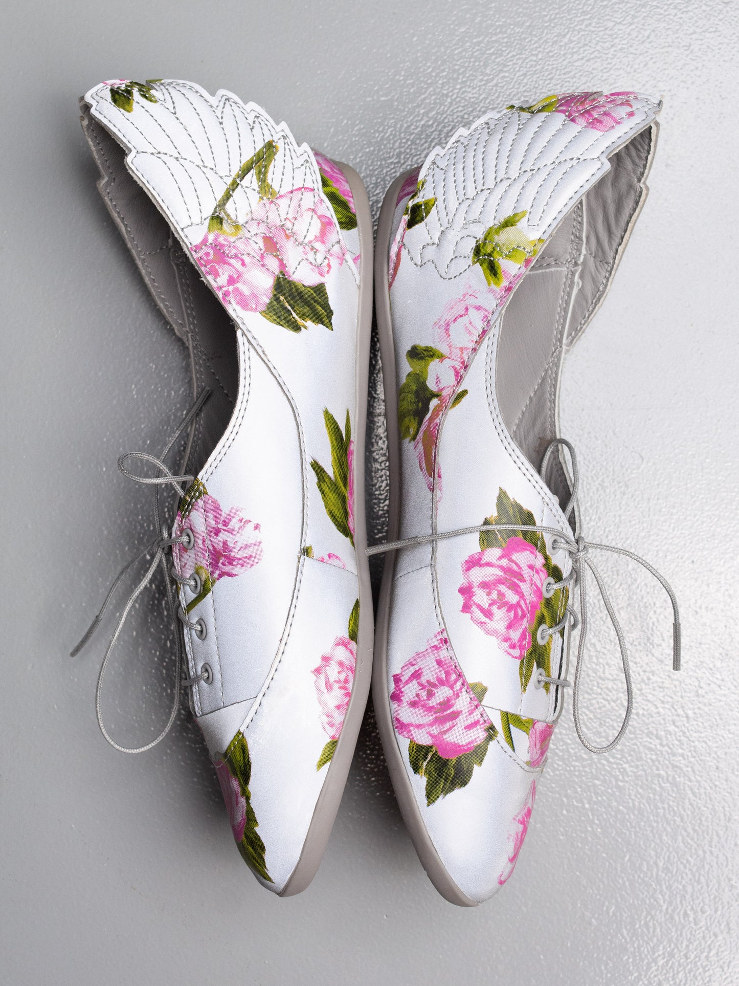 adidas Originals by Jeremy Scott S/S 2015 JS Wings Easy Five Floral - size 38 2/3