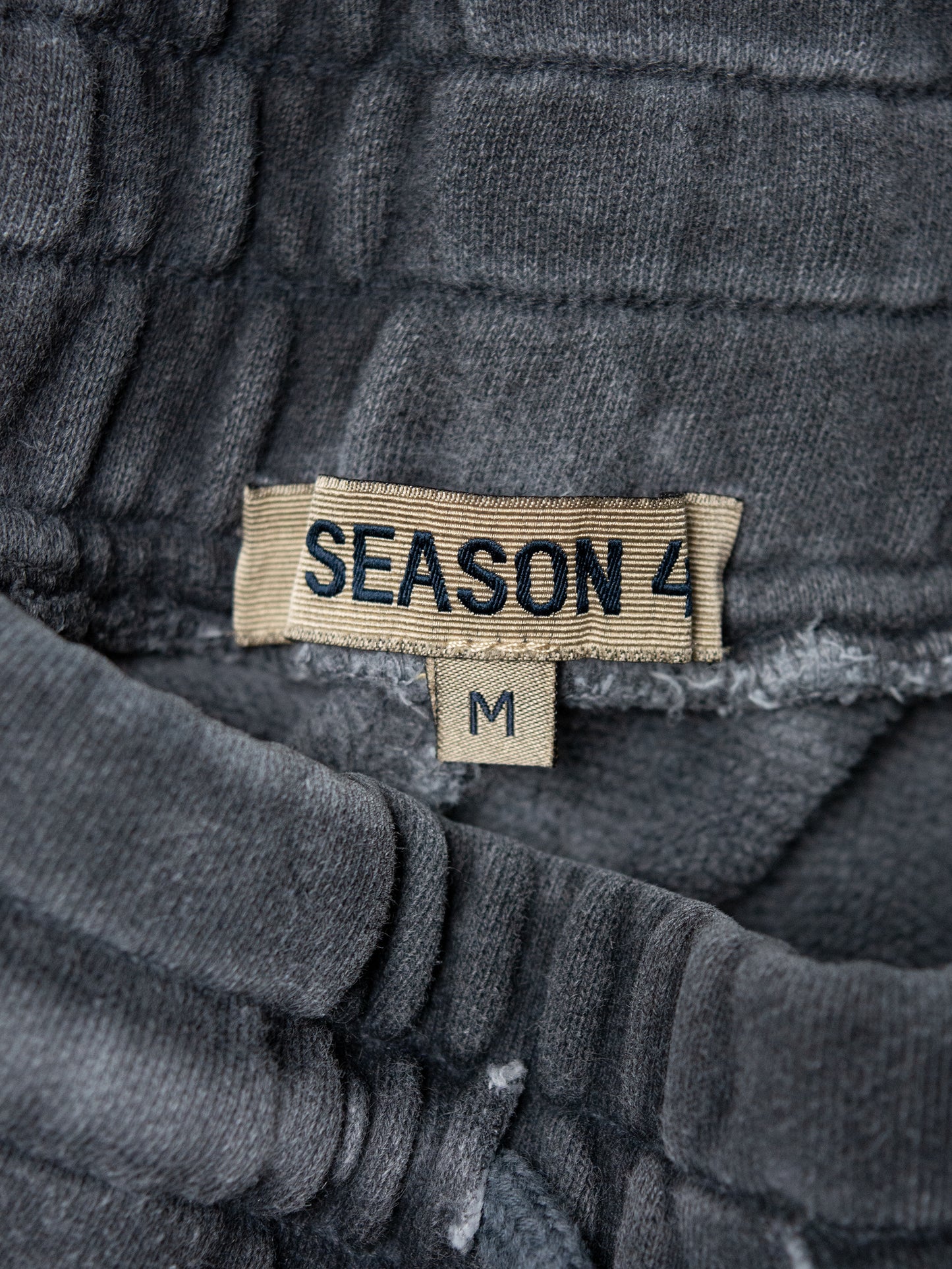 YEEZY Season 4 (2017) - sweatpants (Bat) - size M