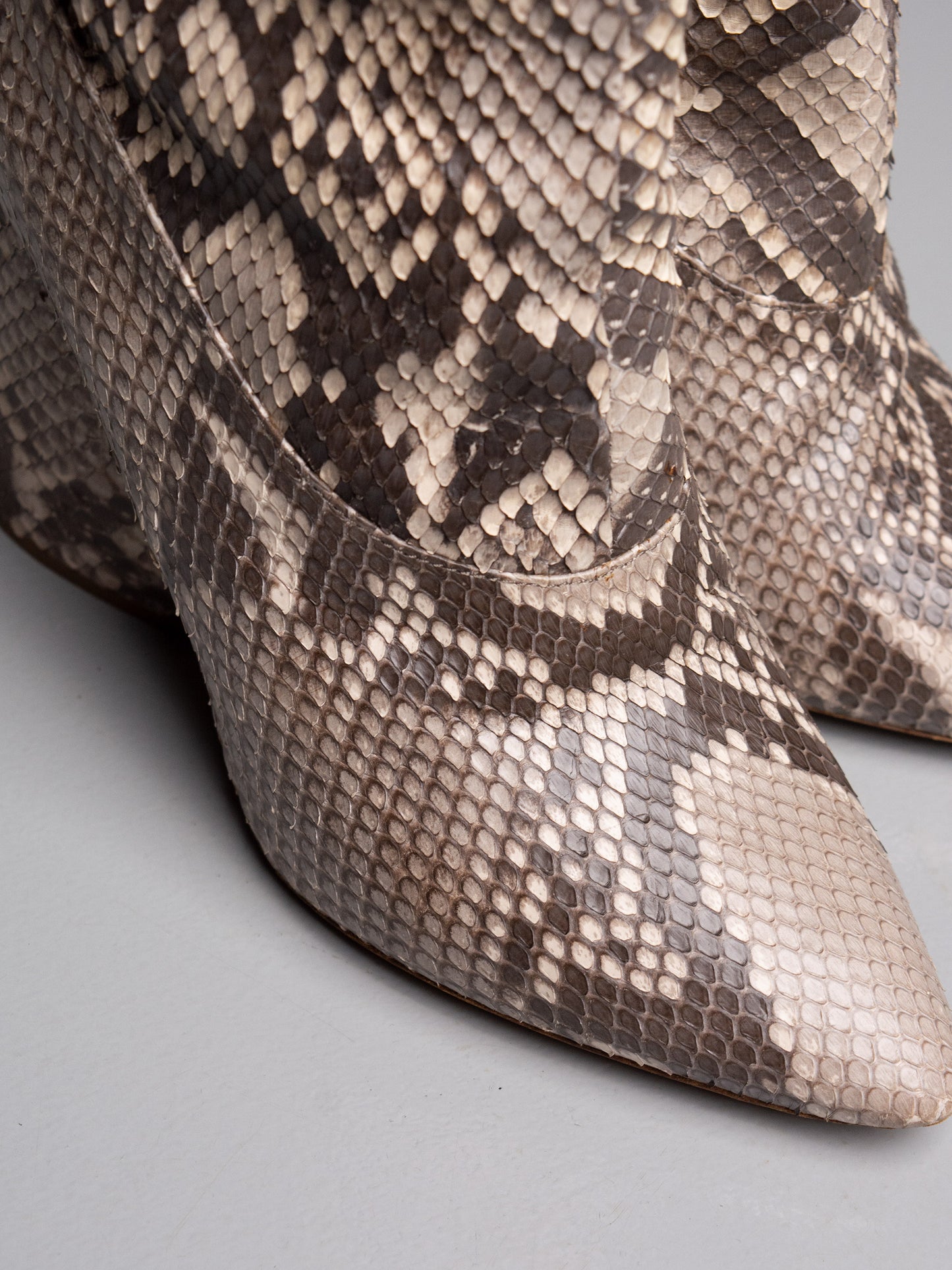 YEEZY Season 4 Python Low Boots - size 38
