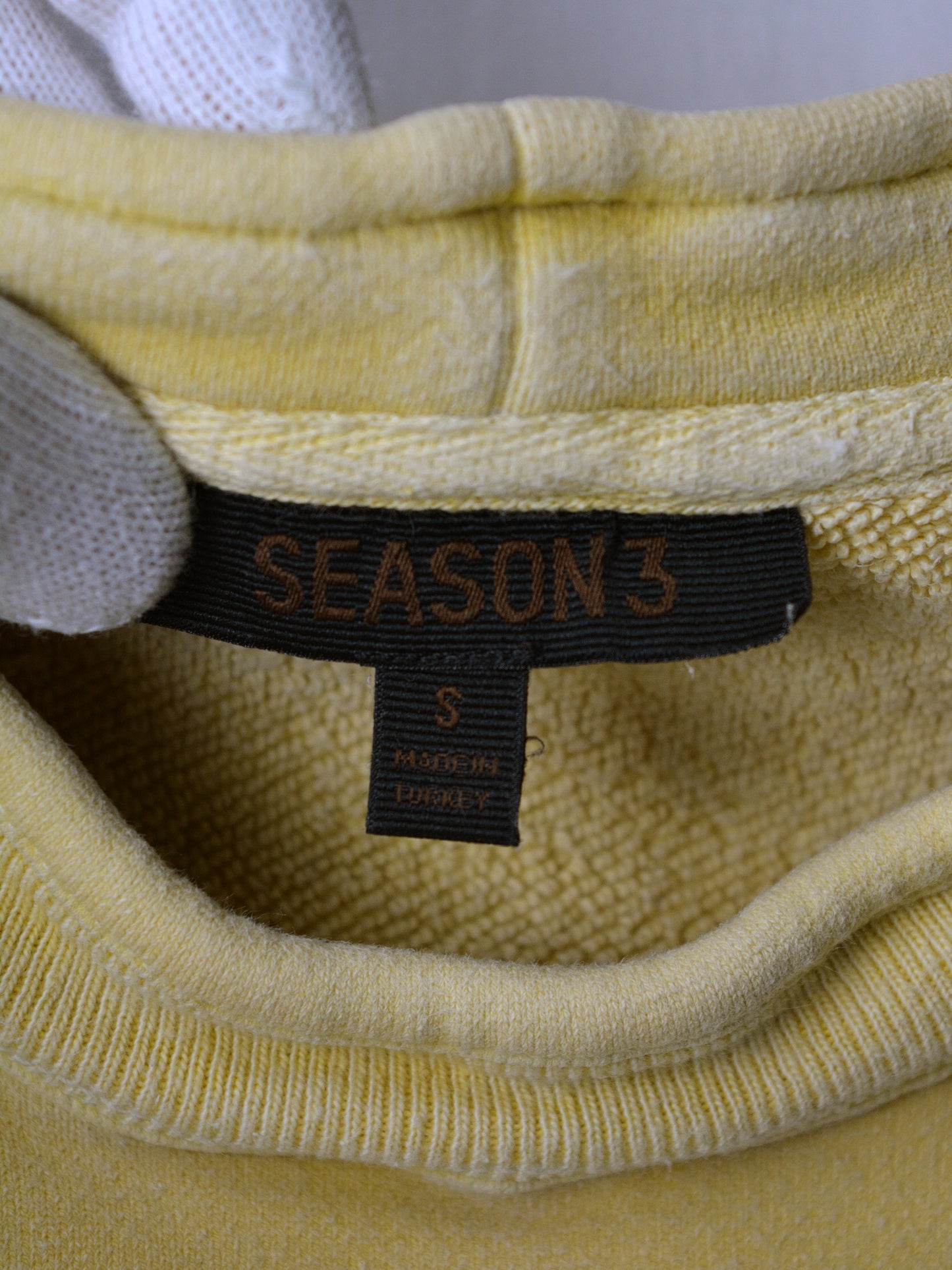 YEEZY Season 3 (2016) - Ribbed Crew Sweat (God Sun) - size S