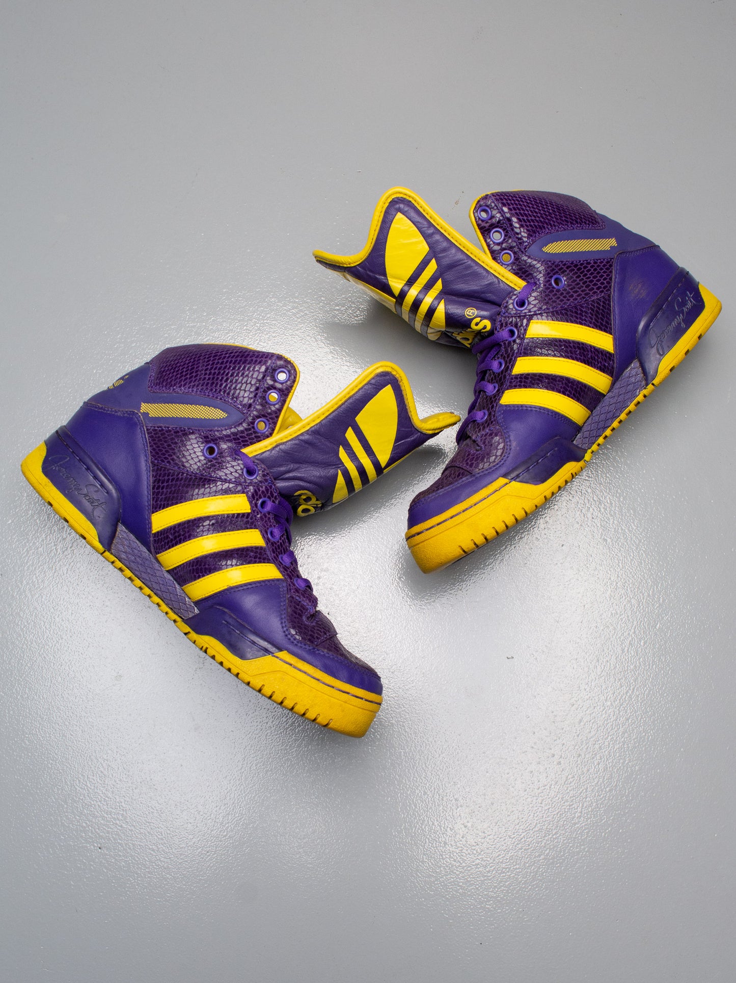 adidas Originals by Jeremy Scott S/S 2009 JS Logo (purple/yellow) - size 41 1/3
