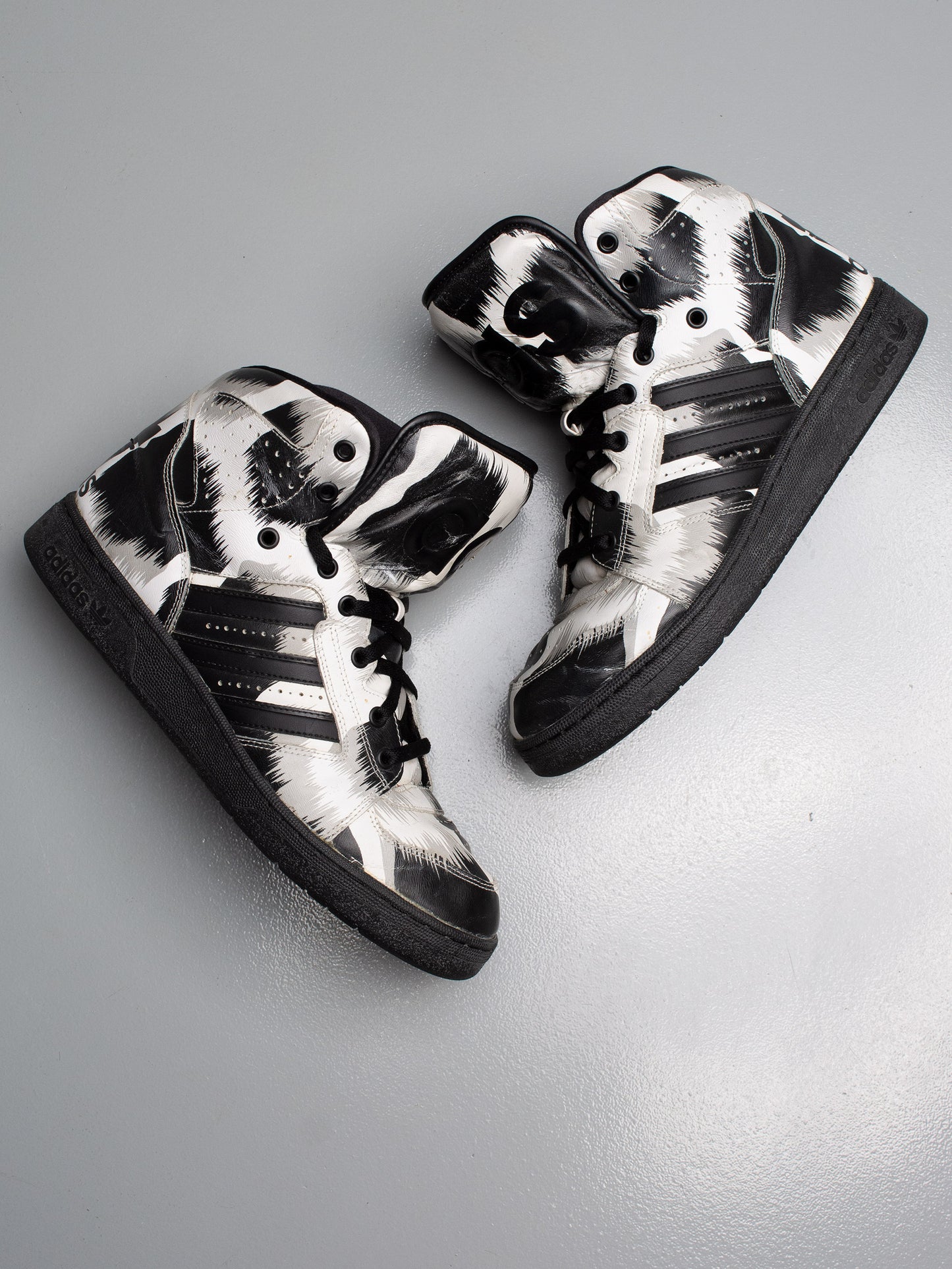 adidas Originals by Jeremy Scott A/W 2015 JS Instinct Hi G Leo - size 47 1/3