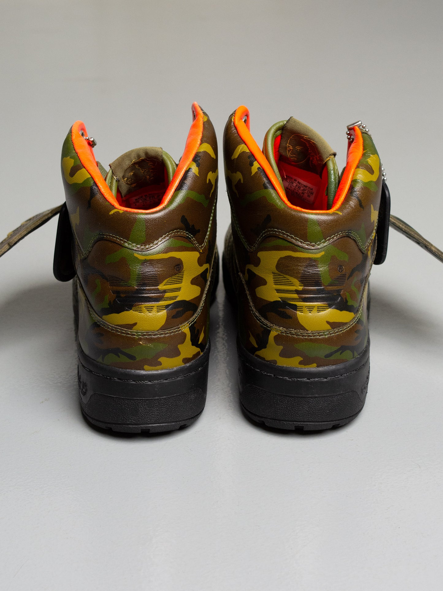 adidas Originals by Jeremy Scott A/W 2011 JS Wings Camo - size 41 1/3