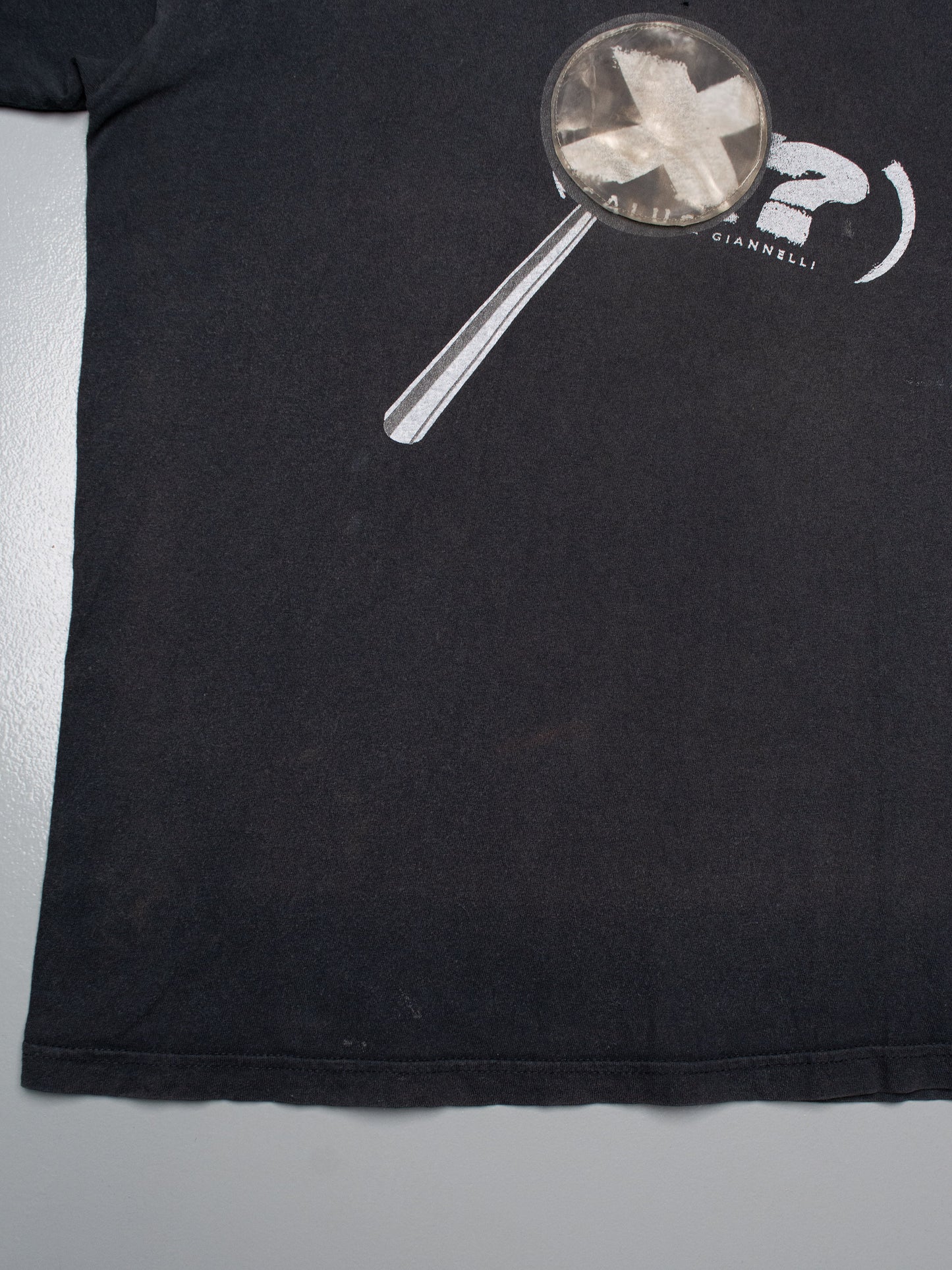 (X?) by Calugi e Giannelli - (vintage) - magnifying glass t-shirt - size L