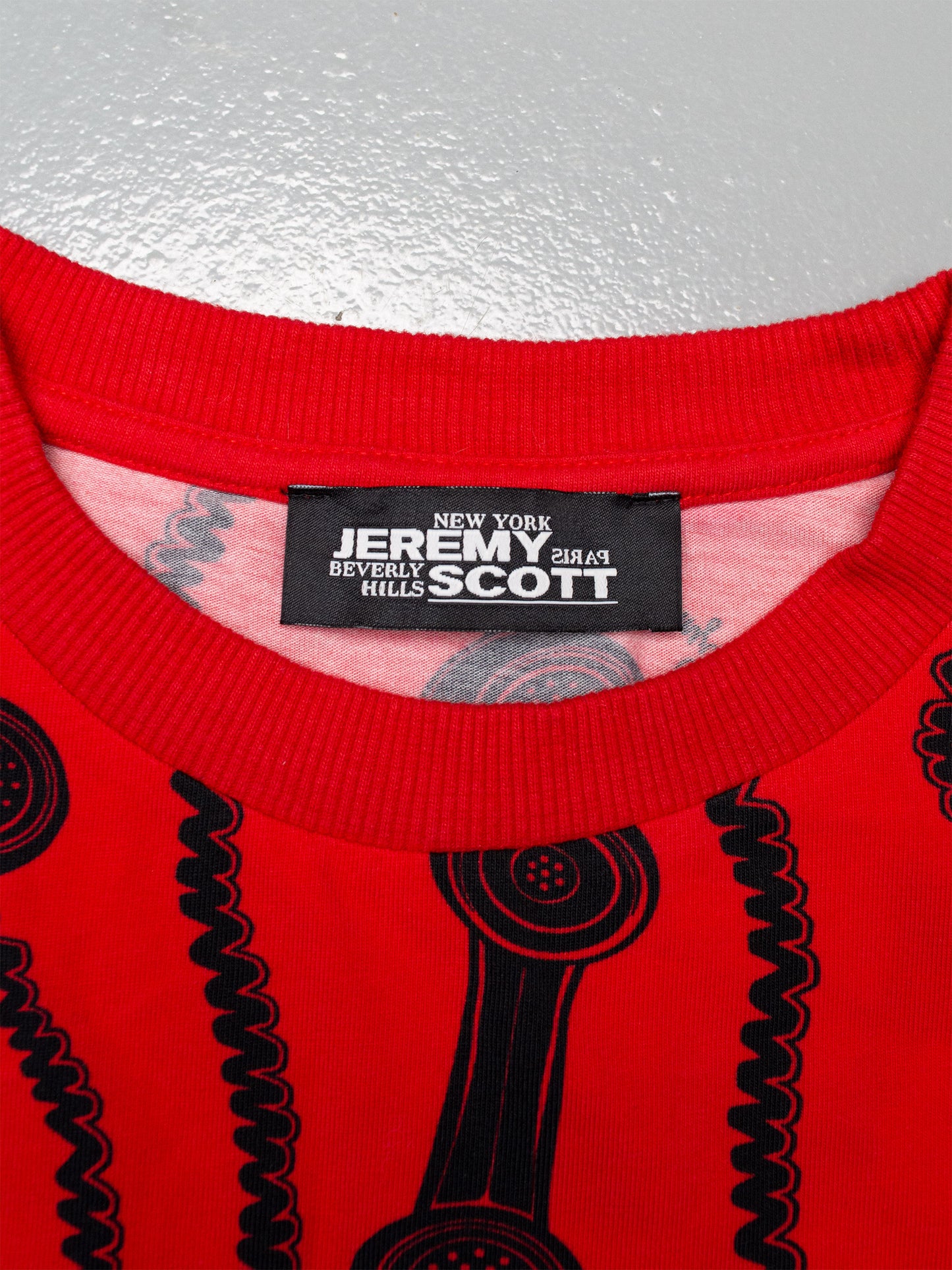 Jeremy Scott 2018 telephone t-shirt - size S