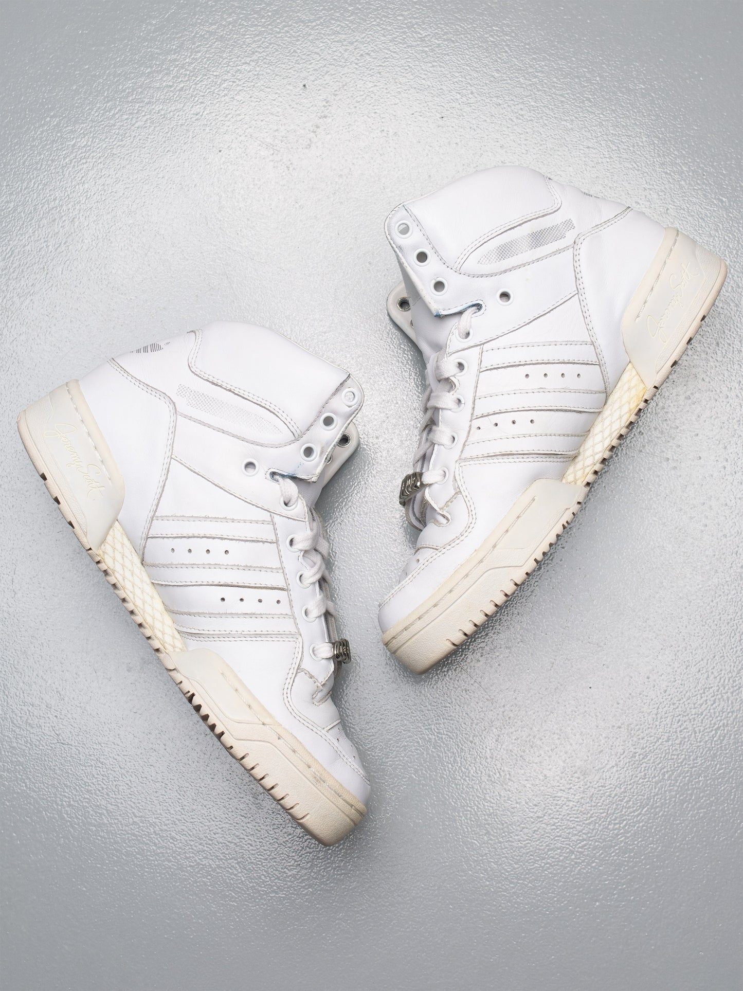 adidas Originals by Jeremy Scott S/S 2009 JS Wings (White/Silver) - size 39 1/3