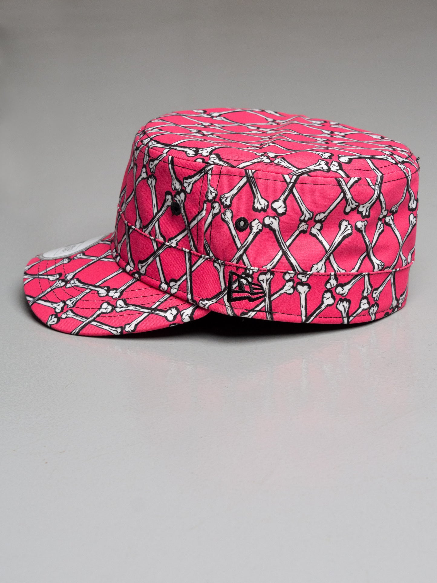 New Era X Jeremy Scott - A/W 2013 - Bones Argyle Military Cap - size S