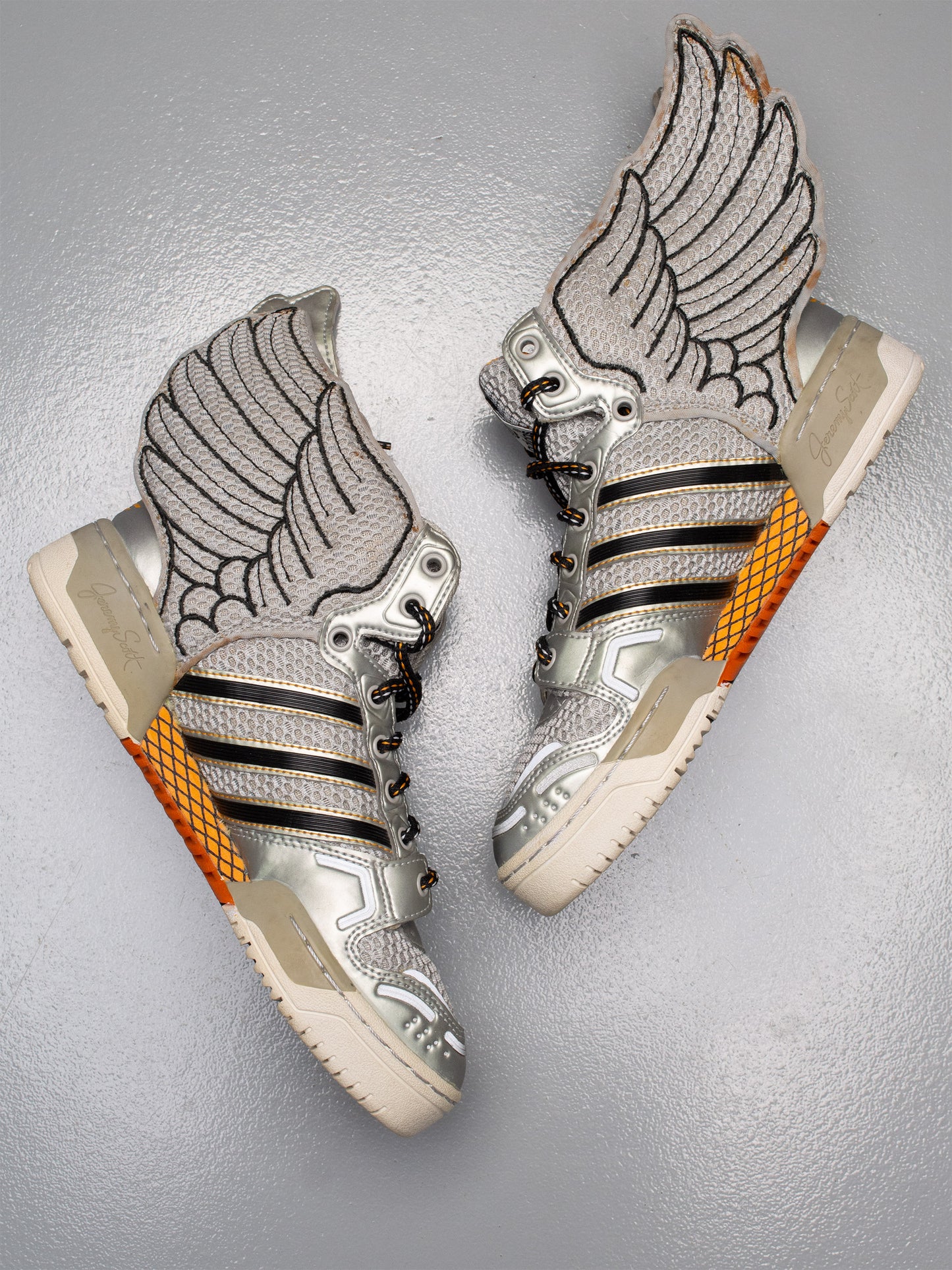 adidas Originals by Jeremy Scott A/W 2012 JS Wings "Mesh" (Metallic Silver) - size 37 1/3