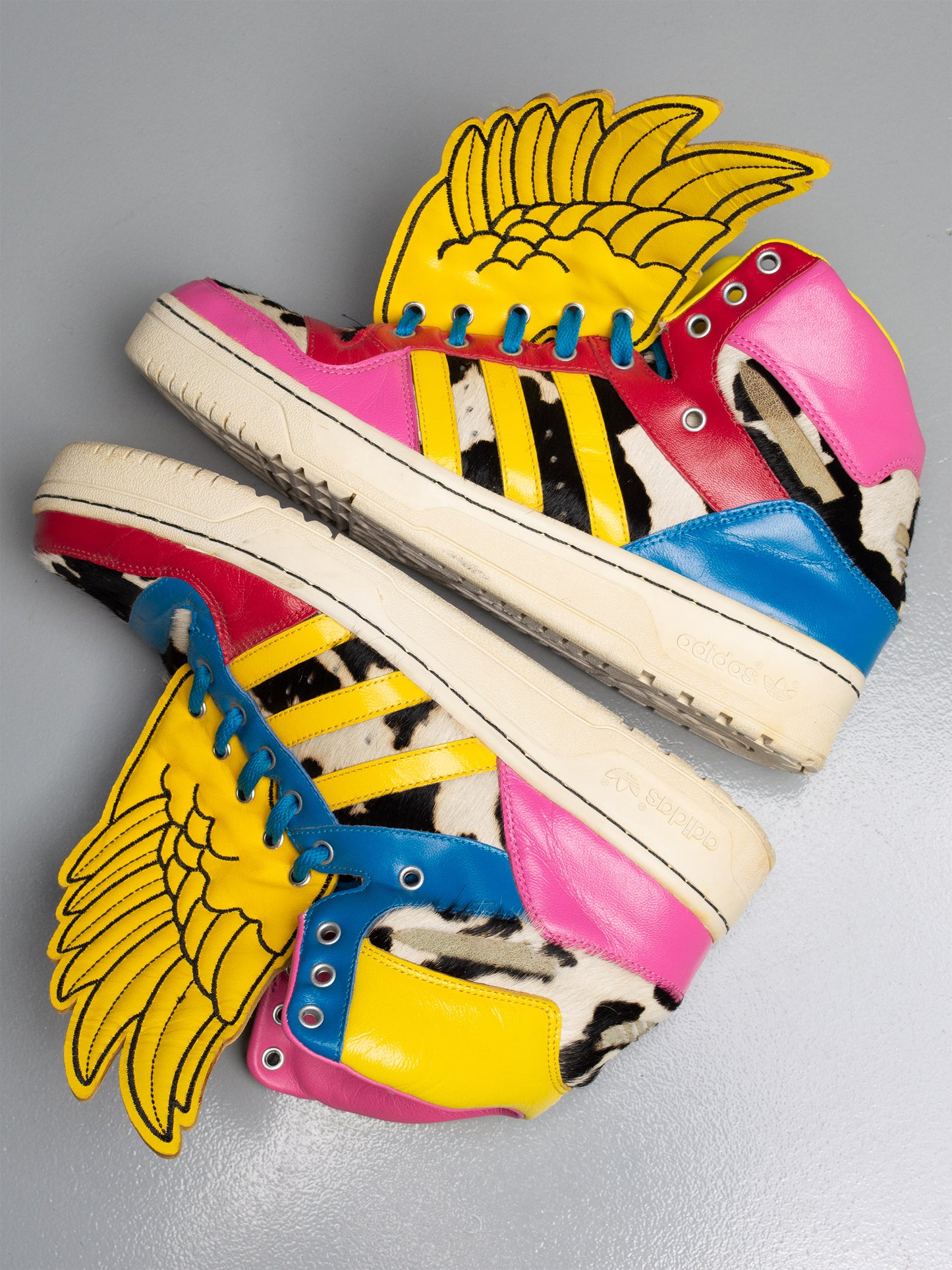 adidas Originals by Jeremy Scott X 2NE1 S/S 2012 JS Wings - size 44 2/3