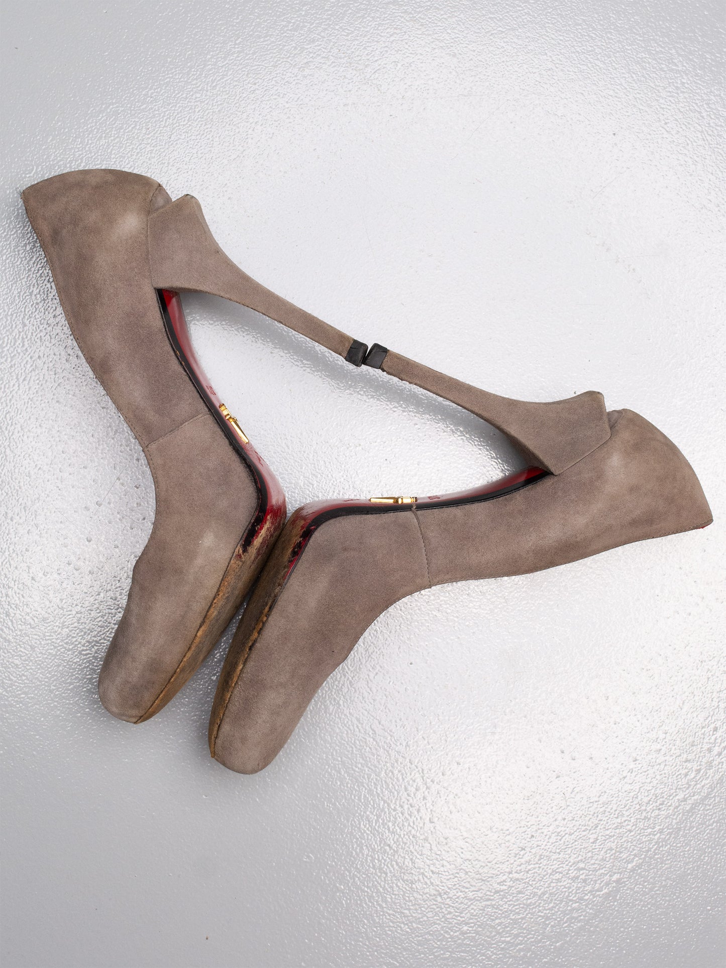 Cesare Paciotti suede heels - size 37.5