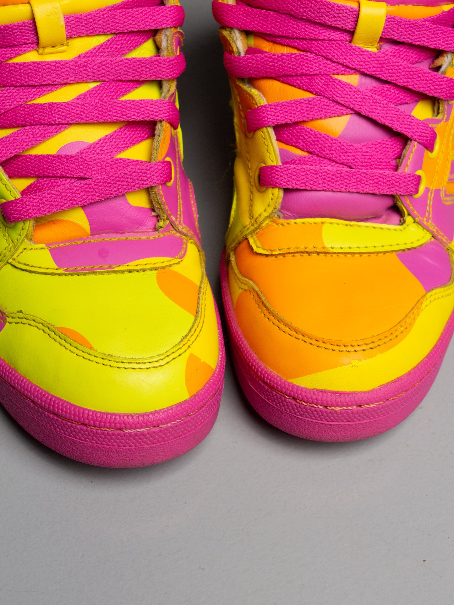 adidas Originals by Jeremy Scott A/W 2013 JS Instinct Hi Neon Camo - size 38