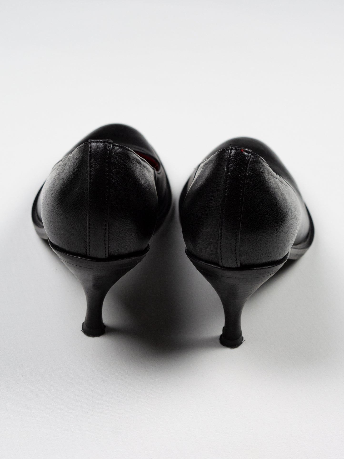 A.F.Vandevorst - round toe low heel pumps (black/red) - size 37 (75mm heel)