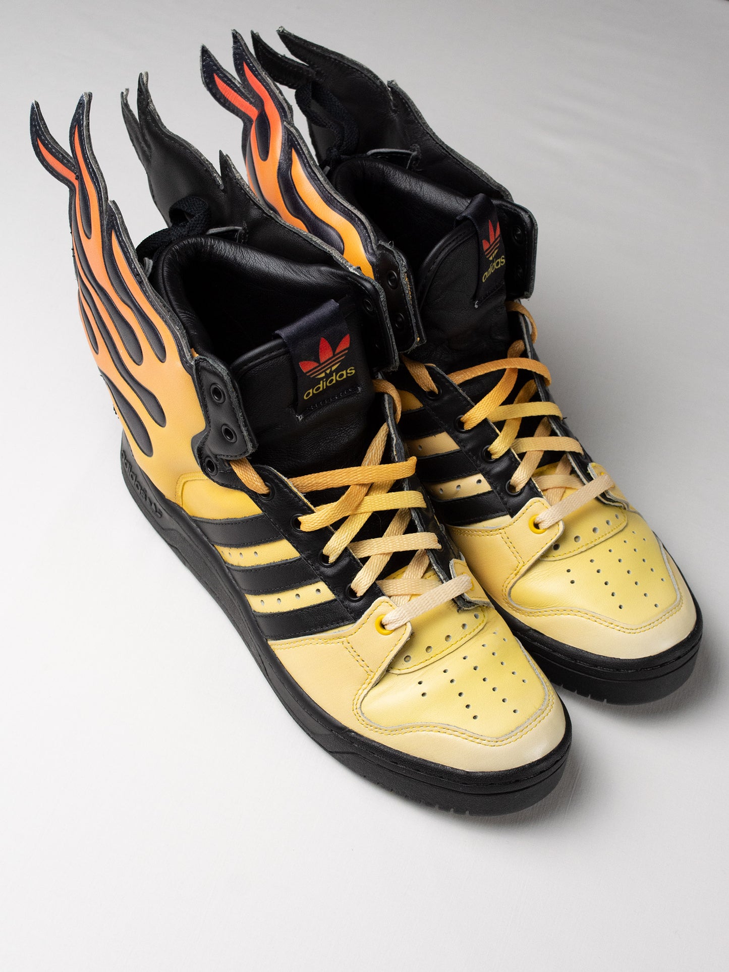 adidas Originals by Jeremy Scott - S/S 2011 - JS Flames - size 42 2/3