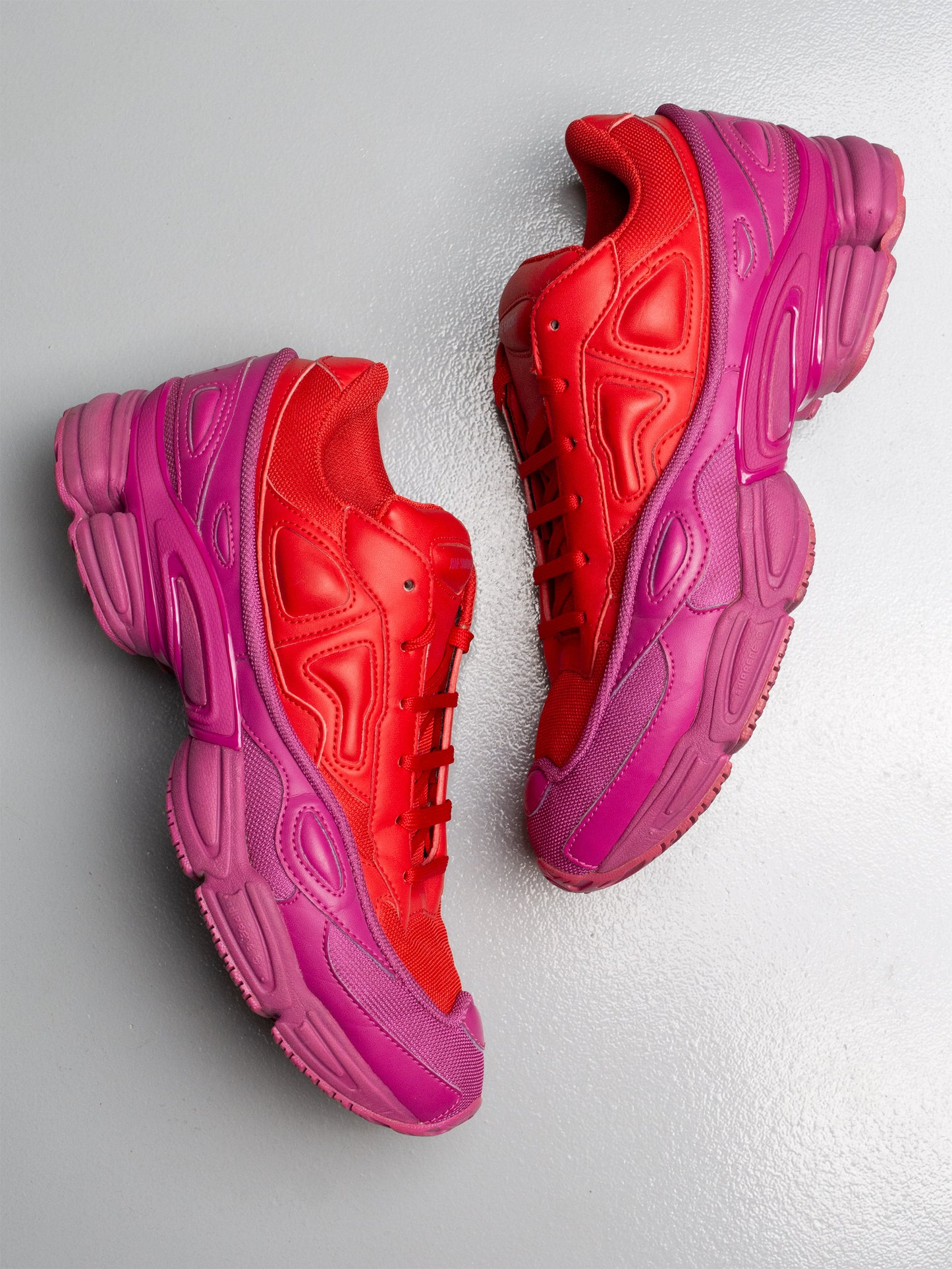 adidas X Raf Simons A/W 2018 RS Ozweego (red/purple) - size 44 2/3