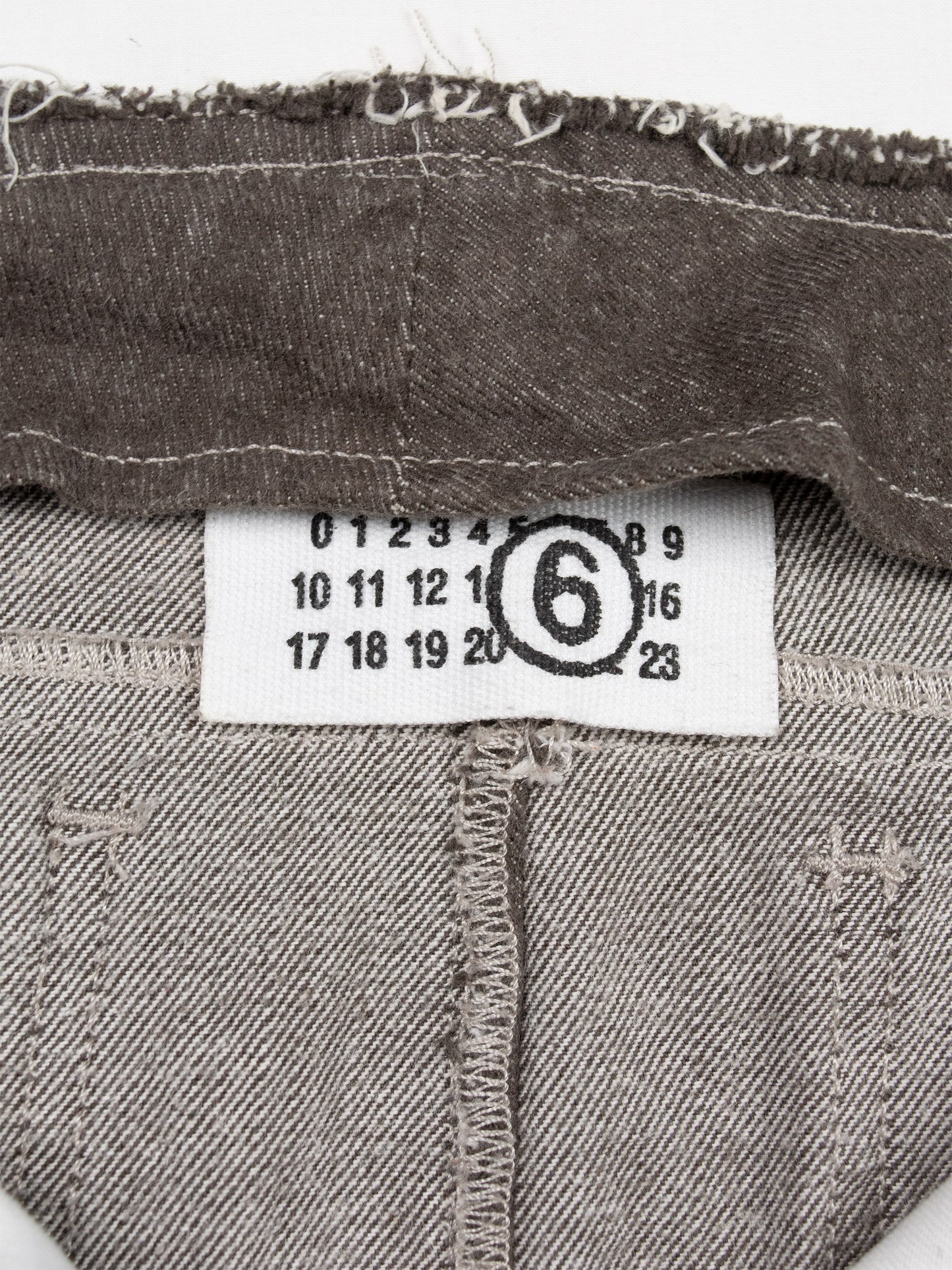 Maison Martin Margiela - A/W 2006 - Line 6 deconstructed denim skirt - size 38