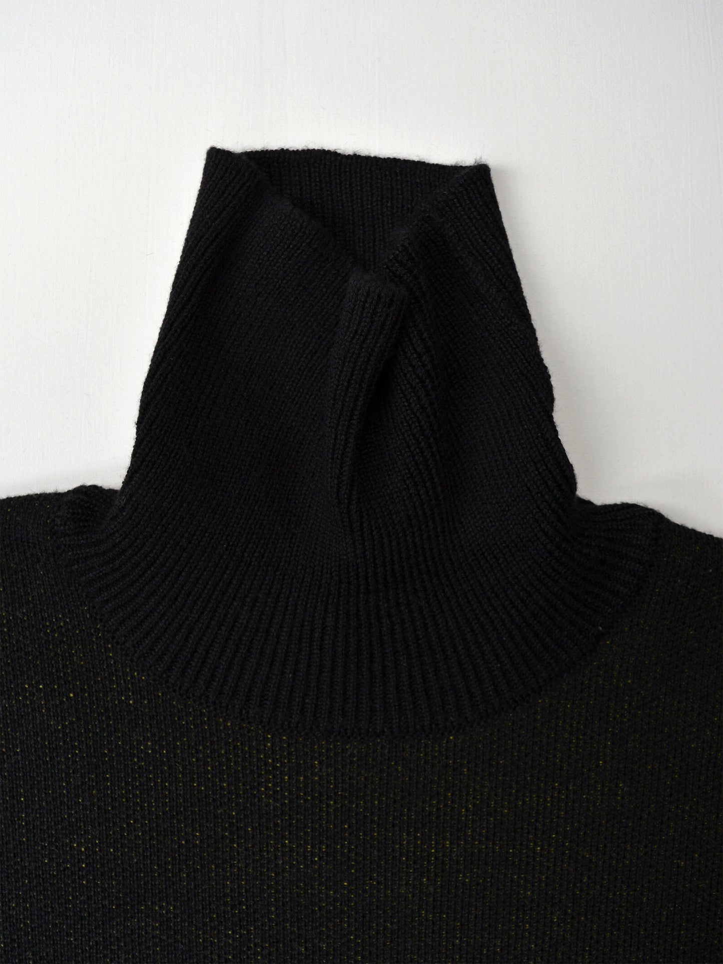 Gosha Rubchinskiy - A/W 2016 - "Save & Protect" turtleneck sweater (black/yellow) - size S