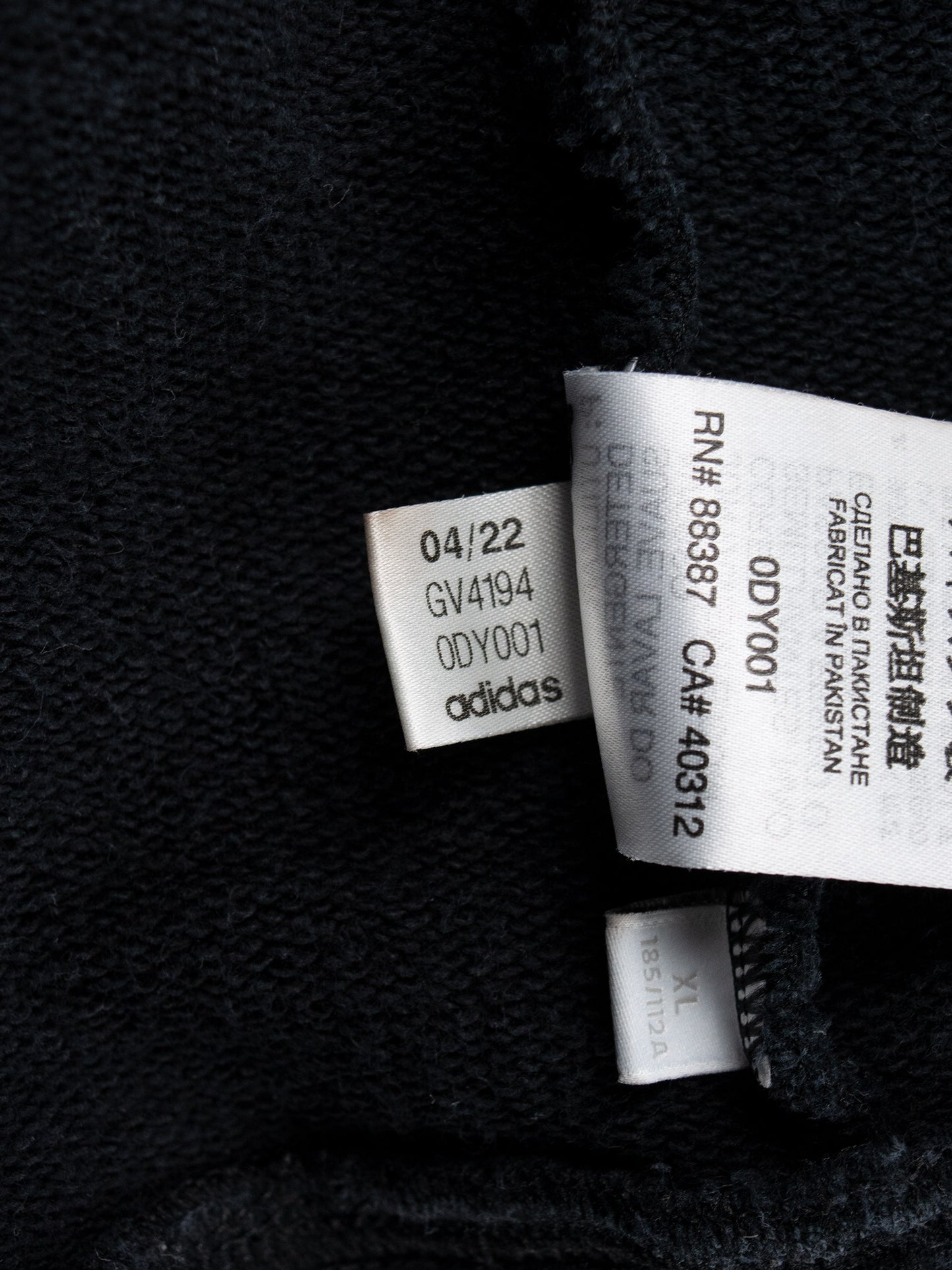 Y-3 2022 Classic Chest Logo Crew Sweat - size XL