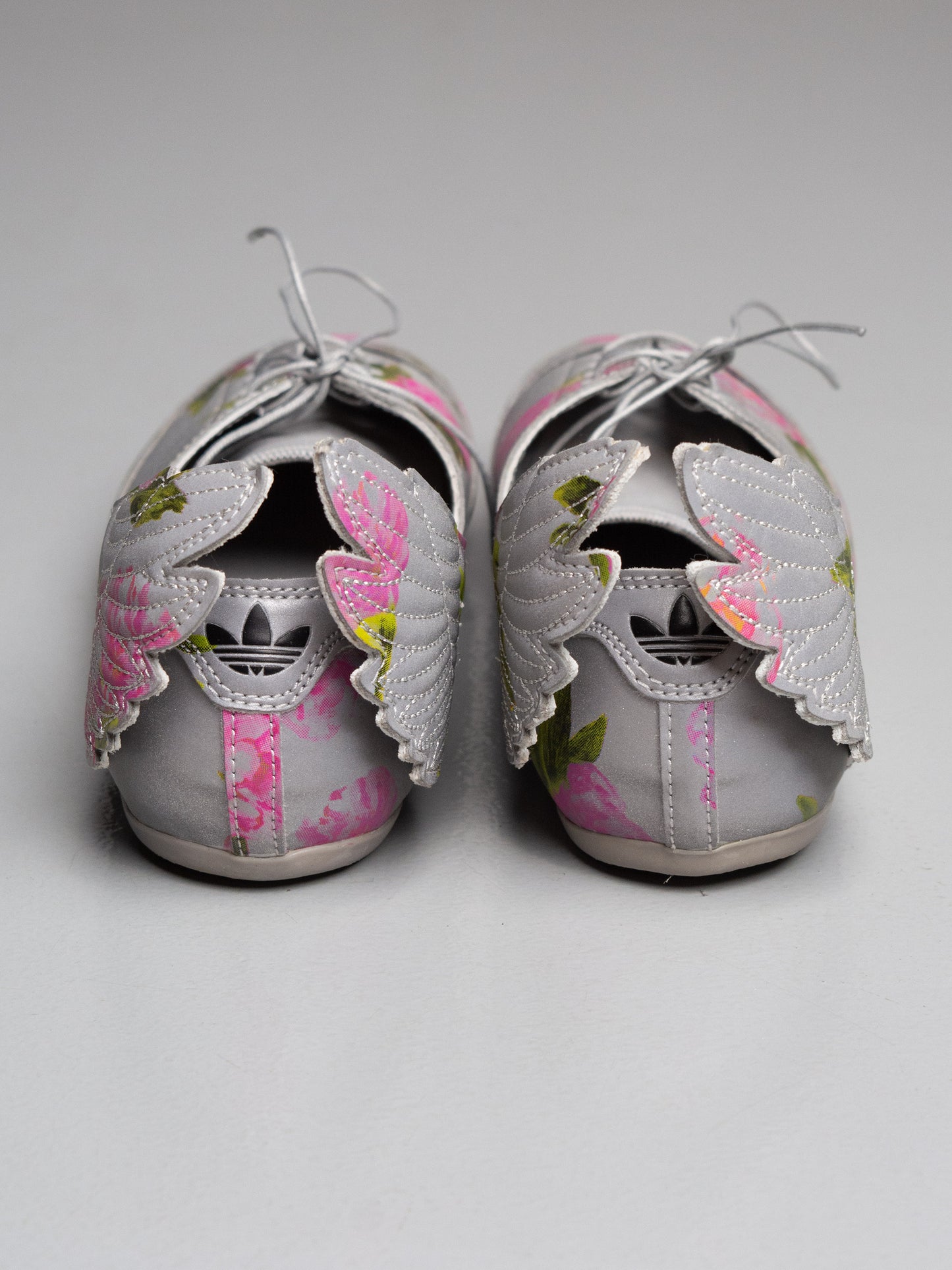 adidas Originals by Jeremy Scott S/S 2015 JS Wings Easy Five Floral - size 38 2/3