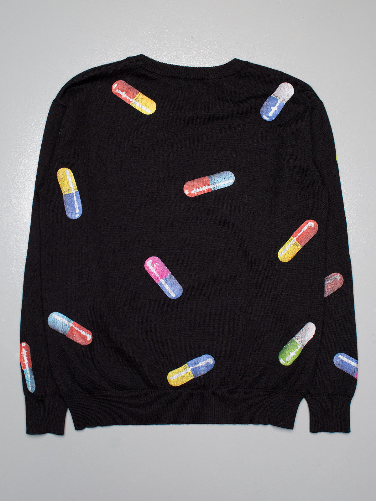 Moschino S/S 2017 pills sweater - women's size XS