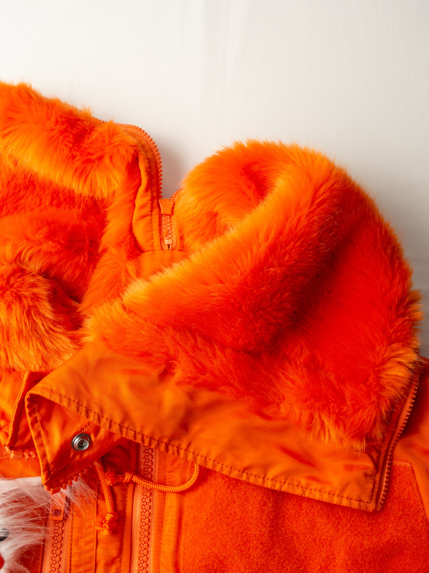 GR-Uniforma - GRUPPA (2019) - hooded bomber with detachable sleeves (orange) - size M