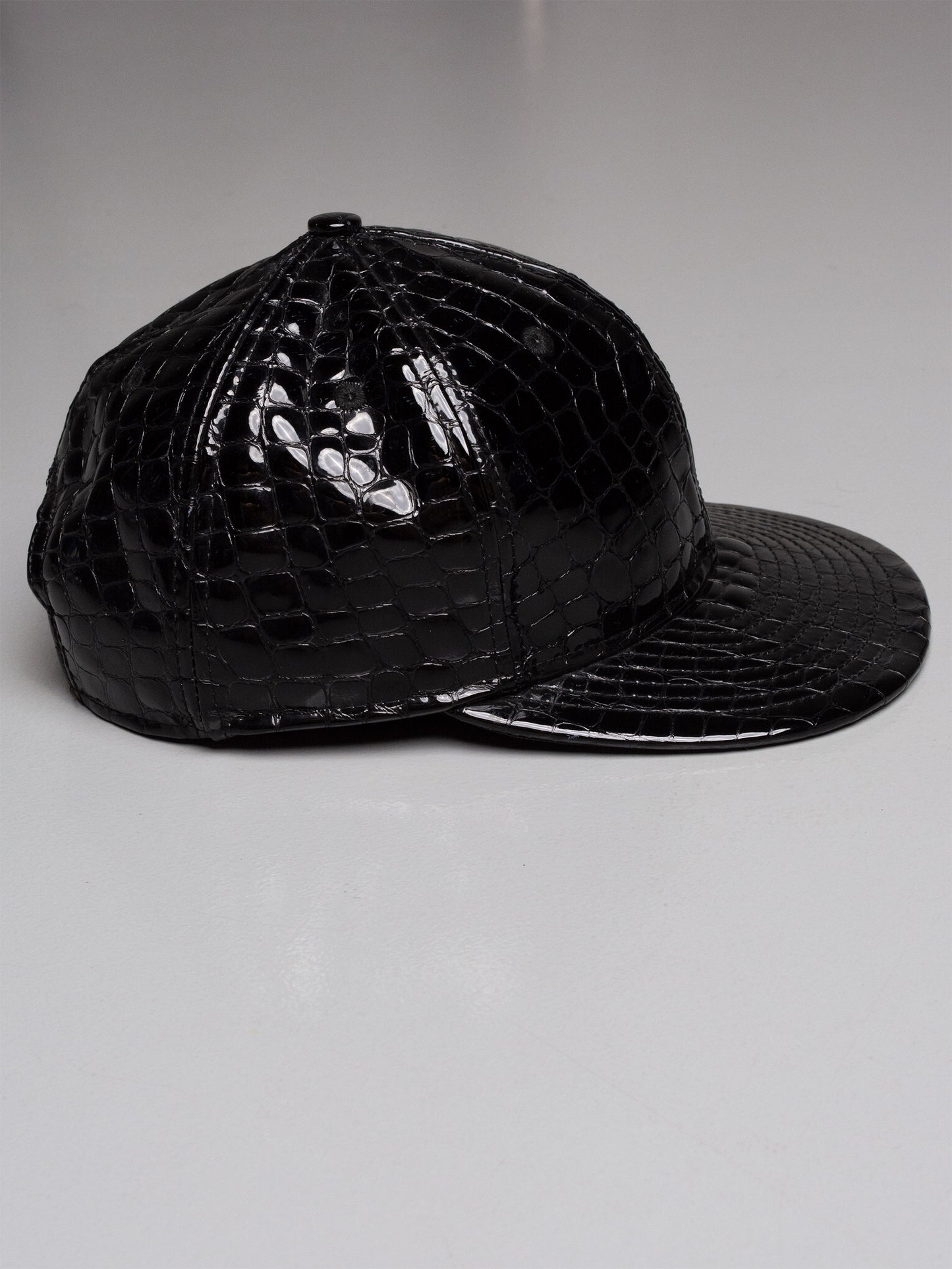 New Era X Jeremy Scott - S/S 2013 - Crocodile embossed leather 9Fifty snapback - size S/M