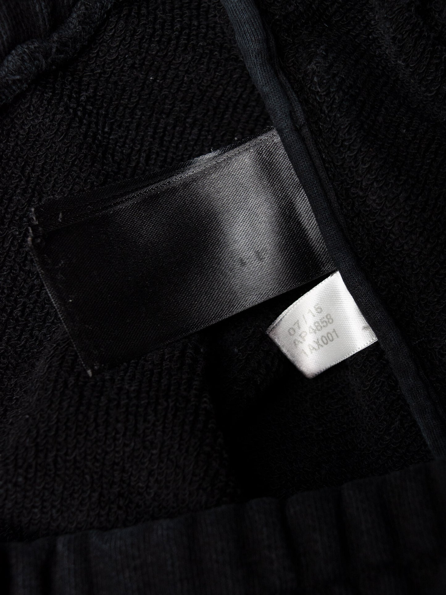 YEEZY Season 1 (2015) - Supply Shorts (Kaviar) - size M