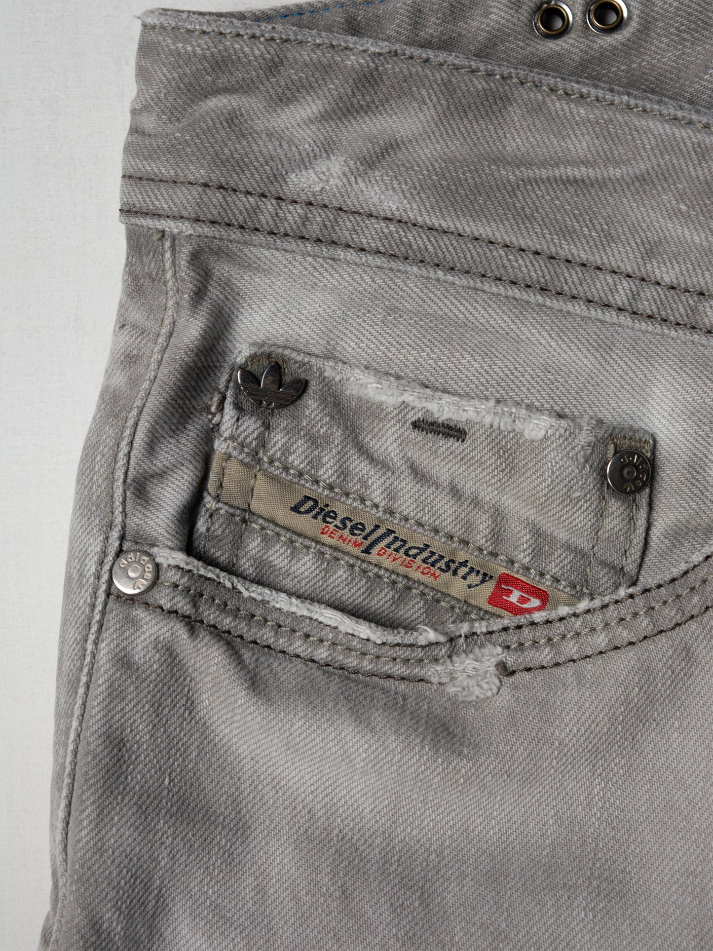 adidas Originals Denim by Diesel - 2008 - Adi-Thanaz low waist slim fit jeans - size 30