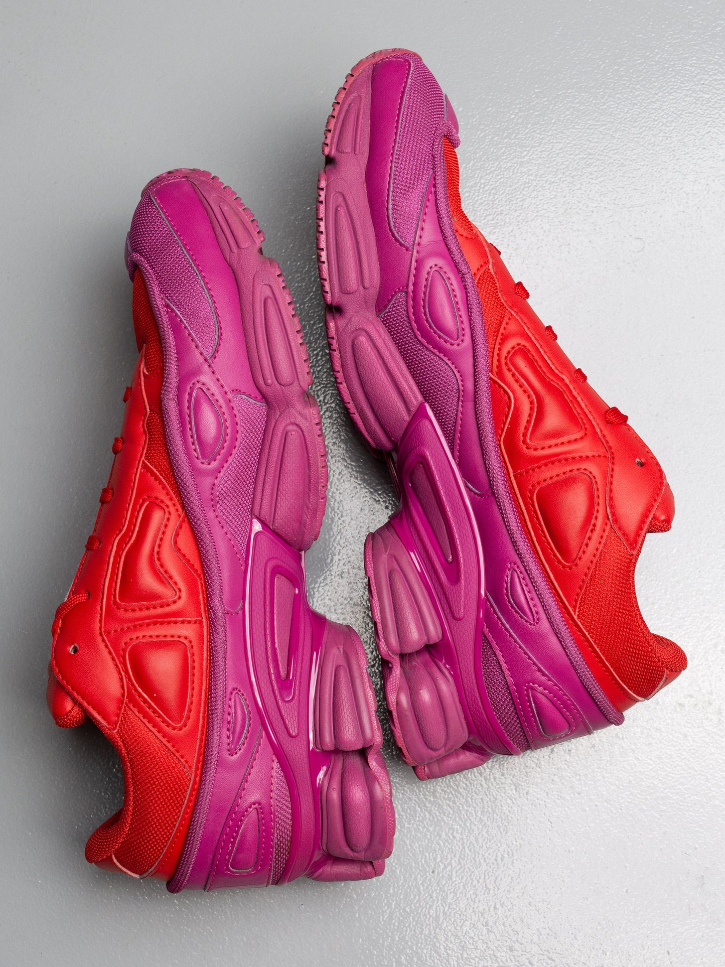 adidas X Raf Simons A/W 2018 RS Ozweego (red/purple) - size 44 2/3